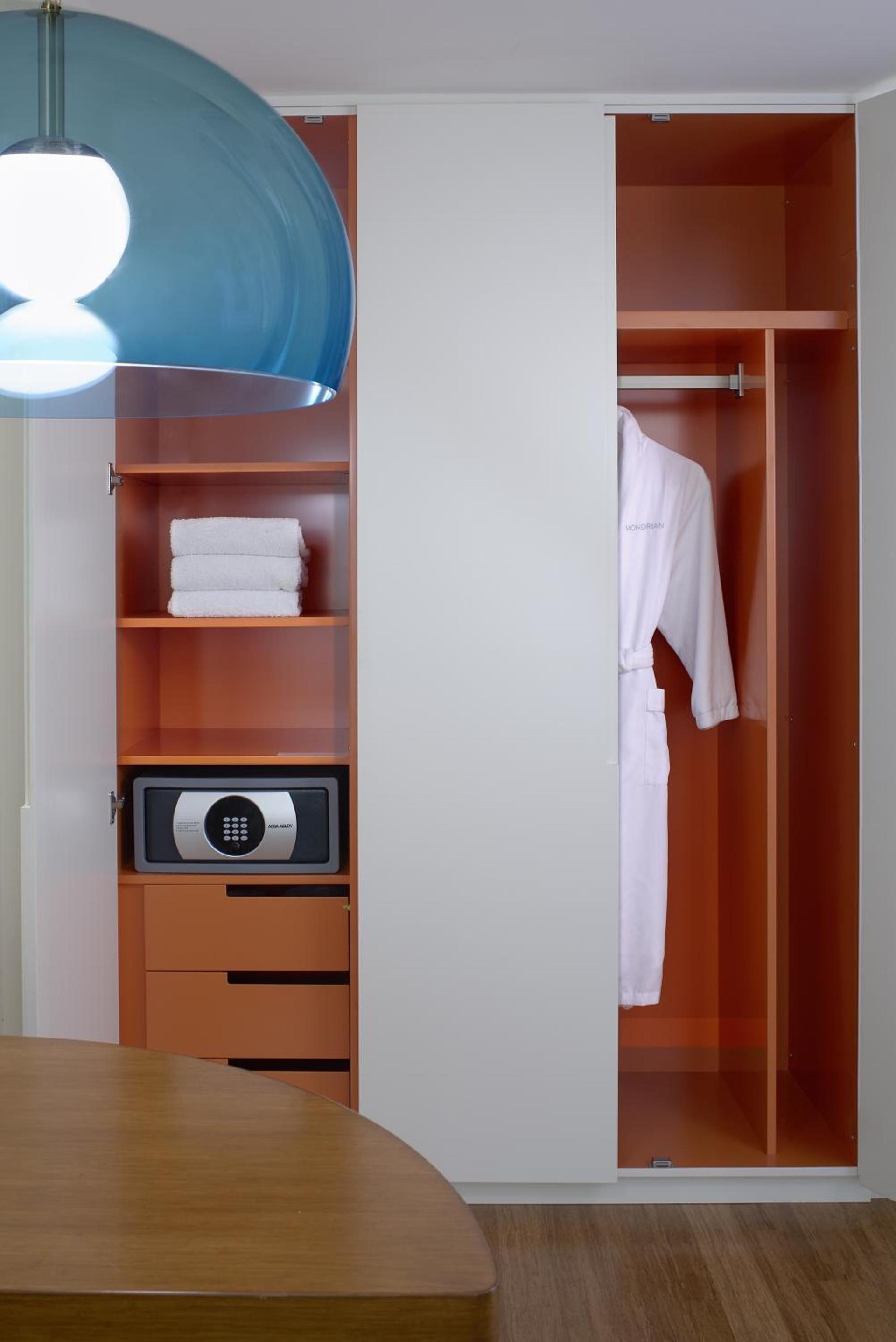 The Valorian Los Angeles, Curio Collection by Hilton photo 35