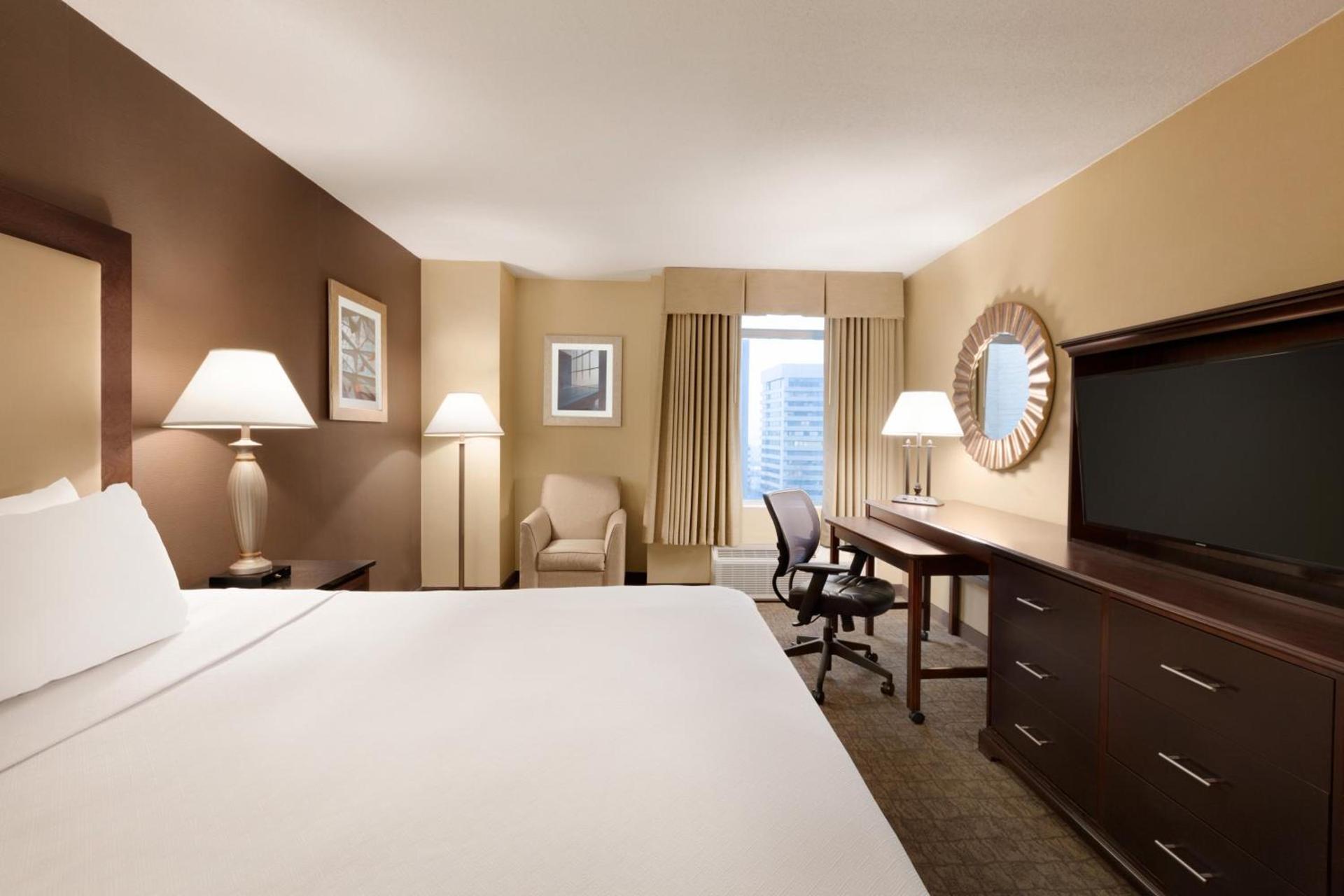 Crowne Plaza Crystal City-Washington, D.C. by IHG photo 40