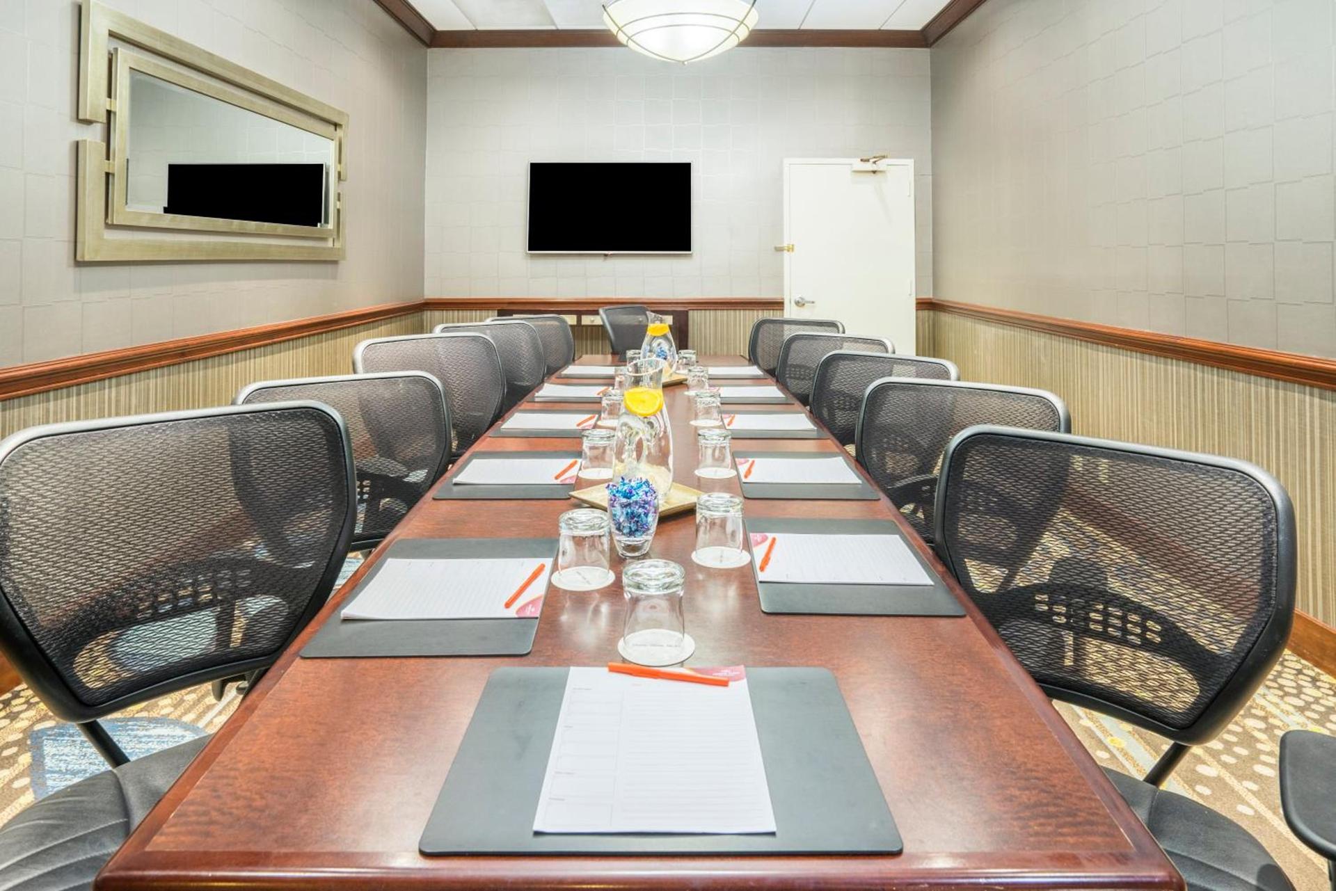 Crowne Plaza Crystal City-Washington, D.C. by IHG photo 26