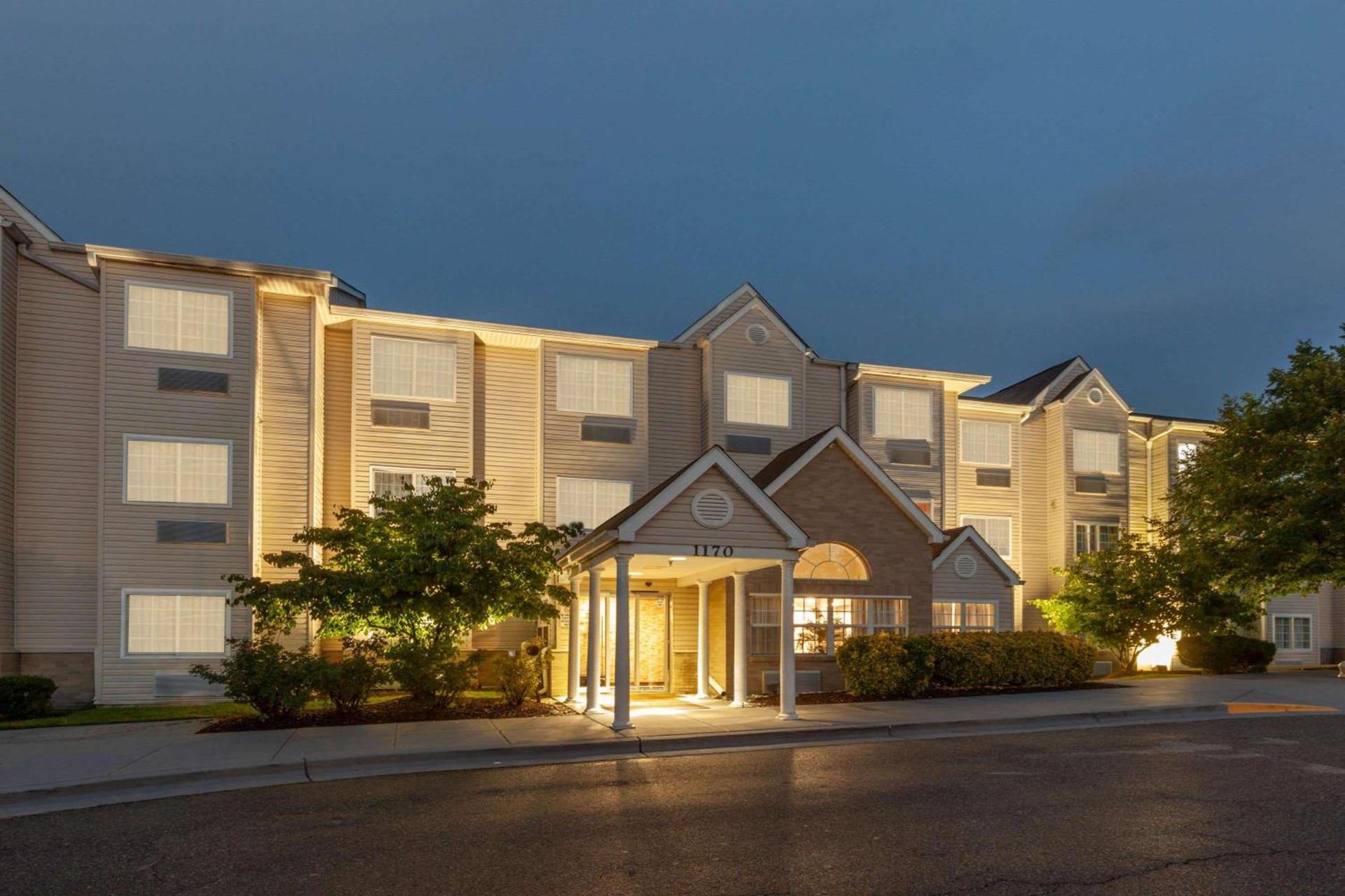 Microtel Inn Suite by Wyndham BWI Airport photo 48