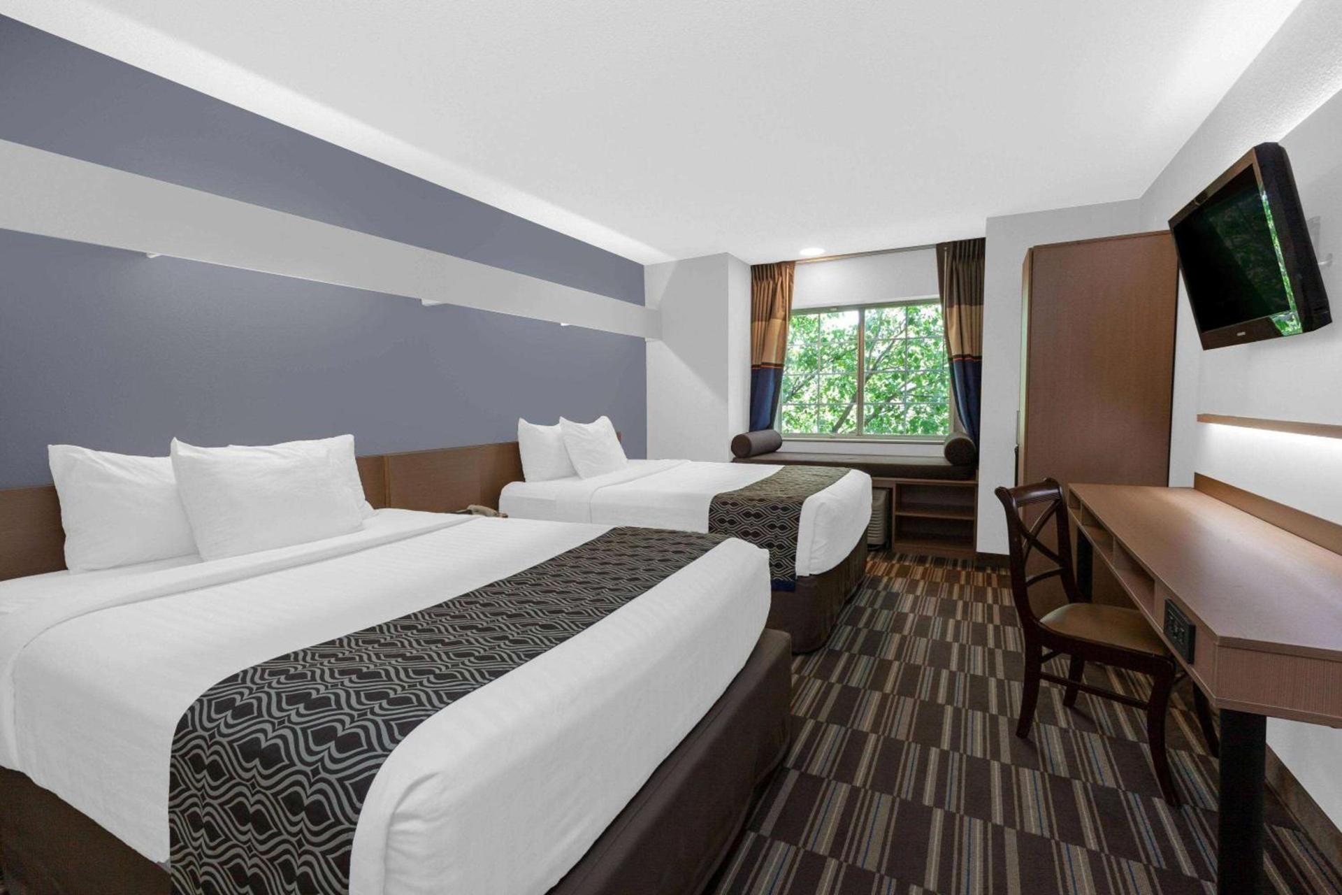 Microtel Inn Suite by Wyndham BWI Airport photo 47