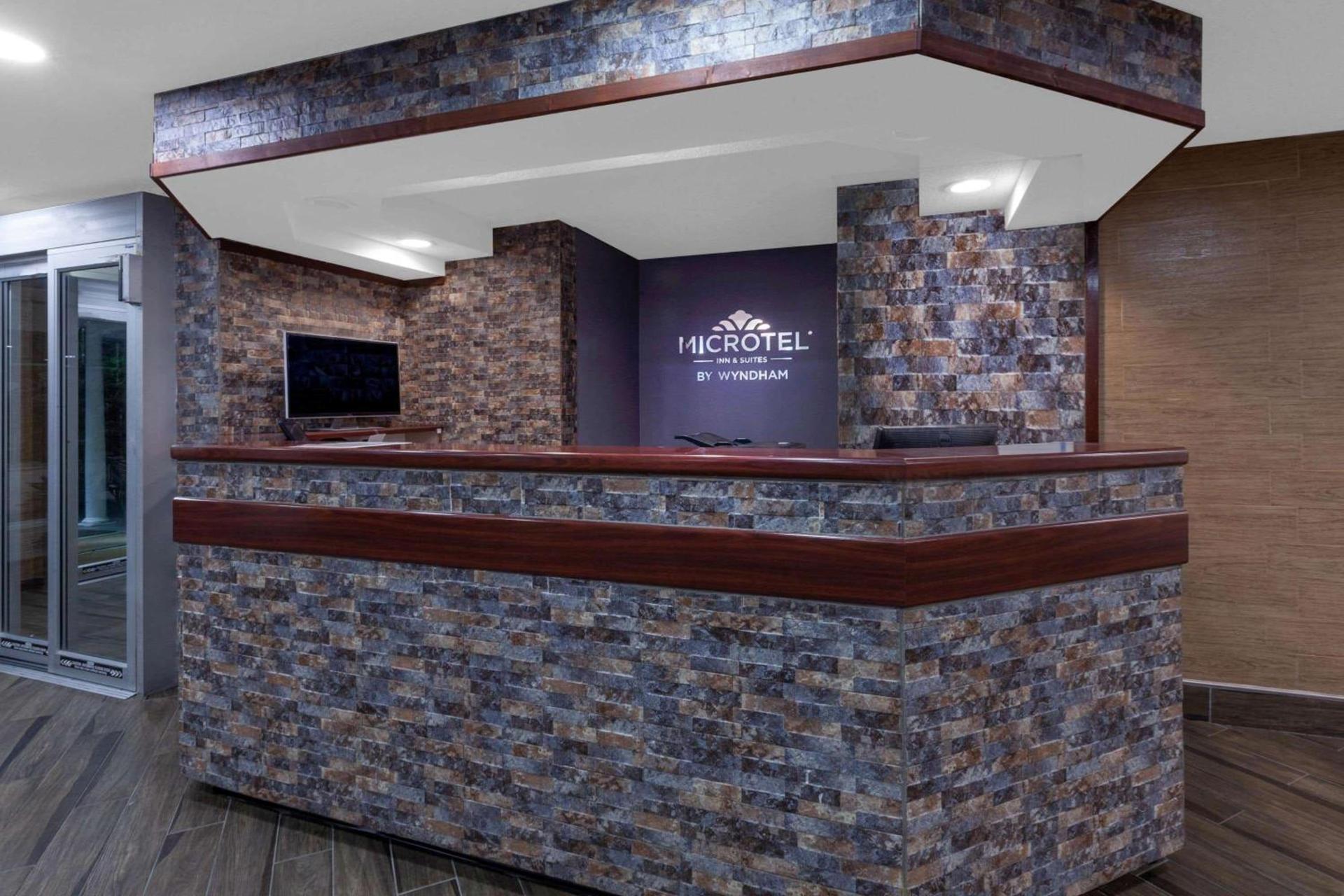 Microtel Inn Suite by Wyndham BWI Airport photo 43