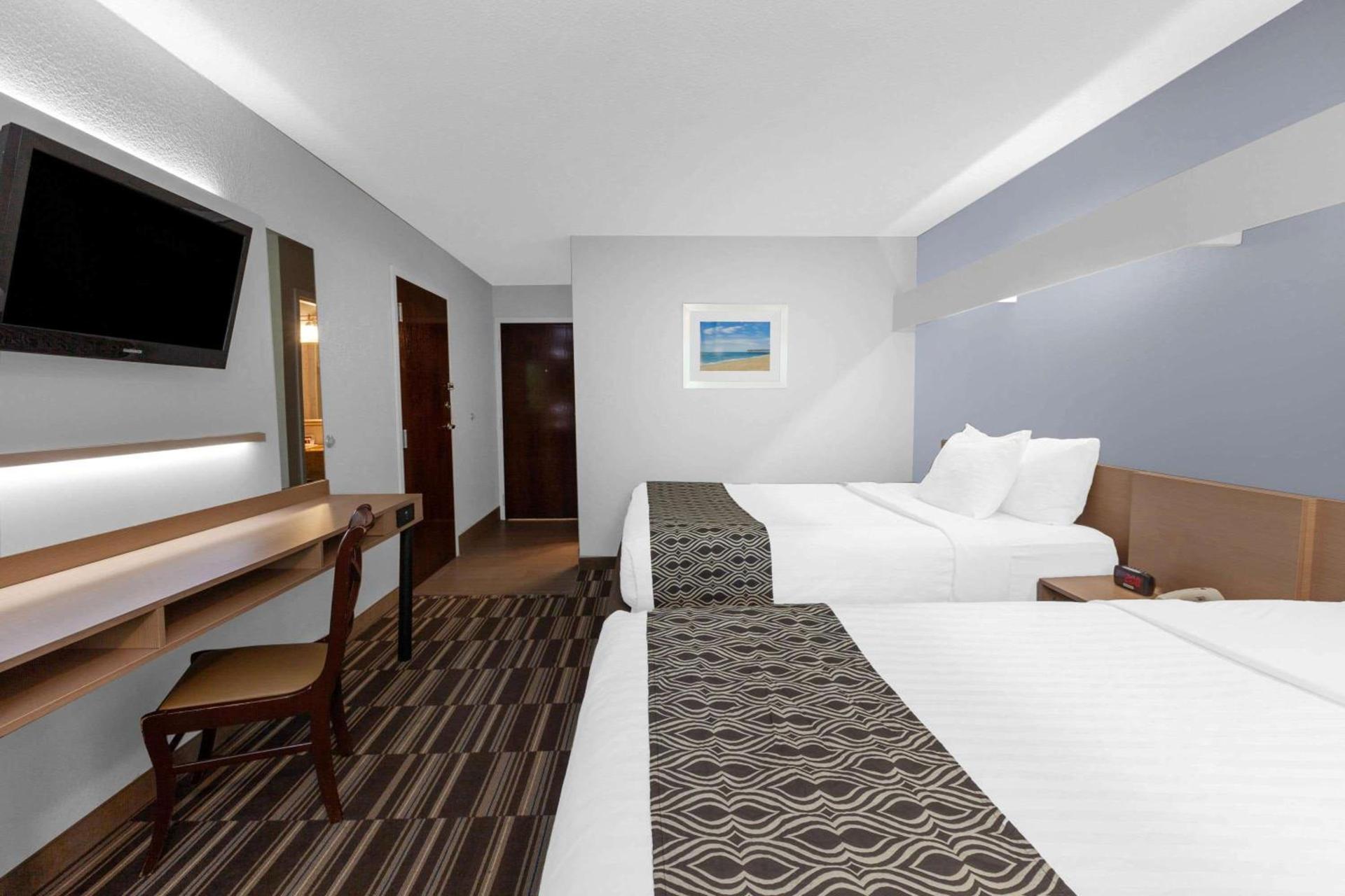 Microtel Inn Suite by Wyndham BWI Airport photo 36