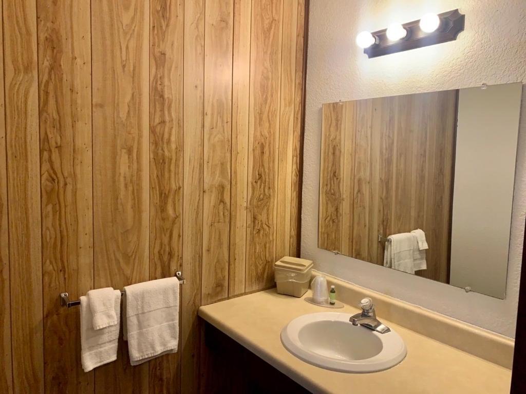 Hidden Lake Resort photo 19