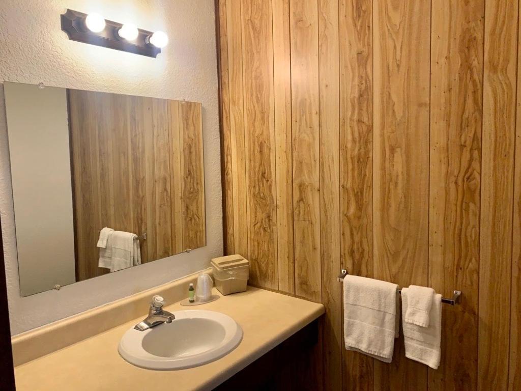 Hidden Lake Resort photo 15