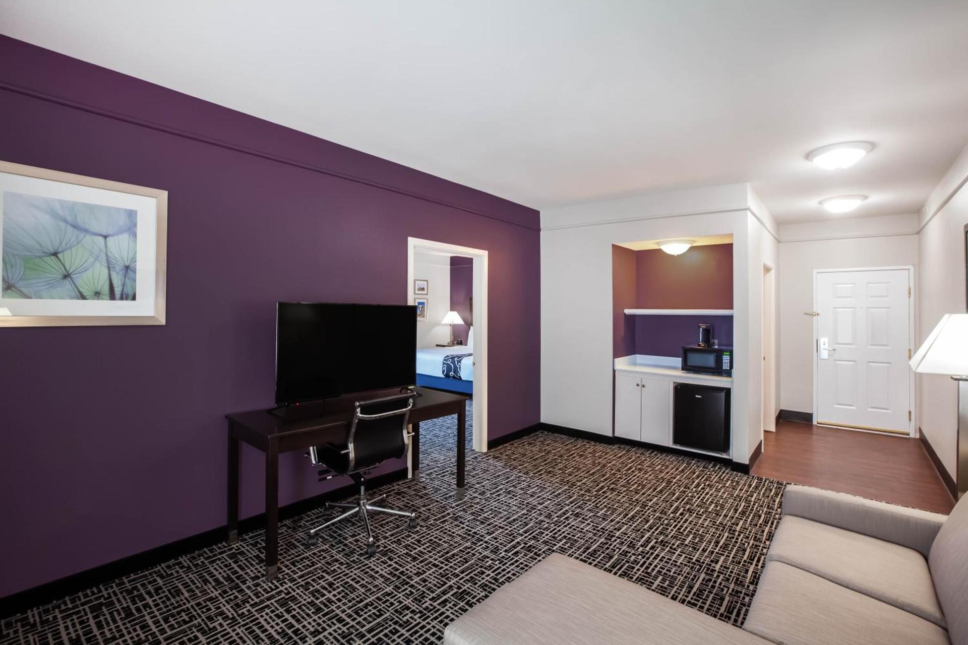 La Quinta by Wyndham Lubbock North photo 17