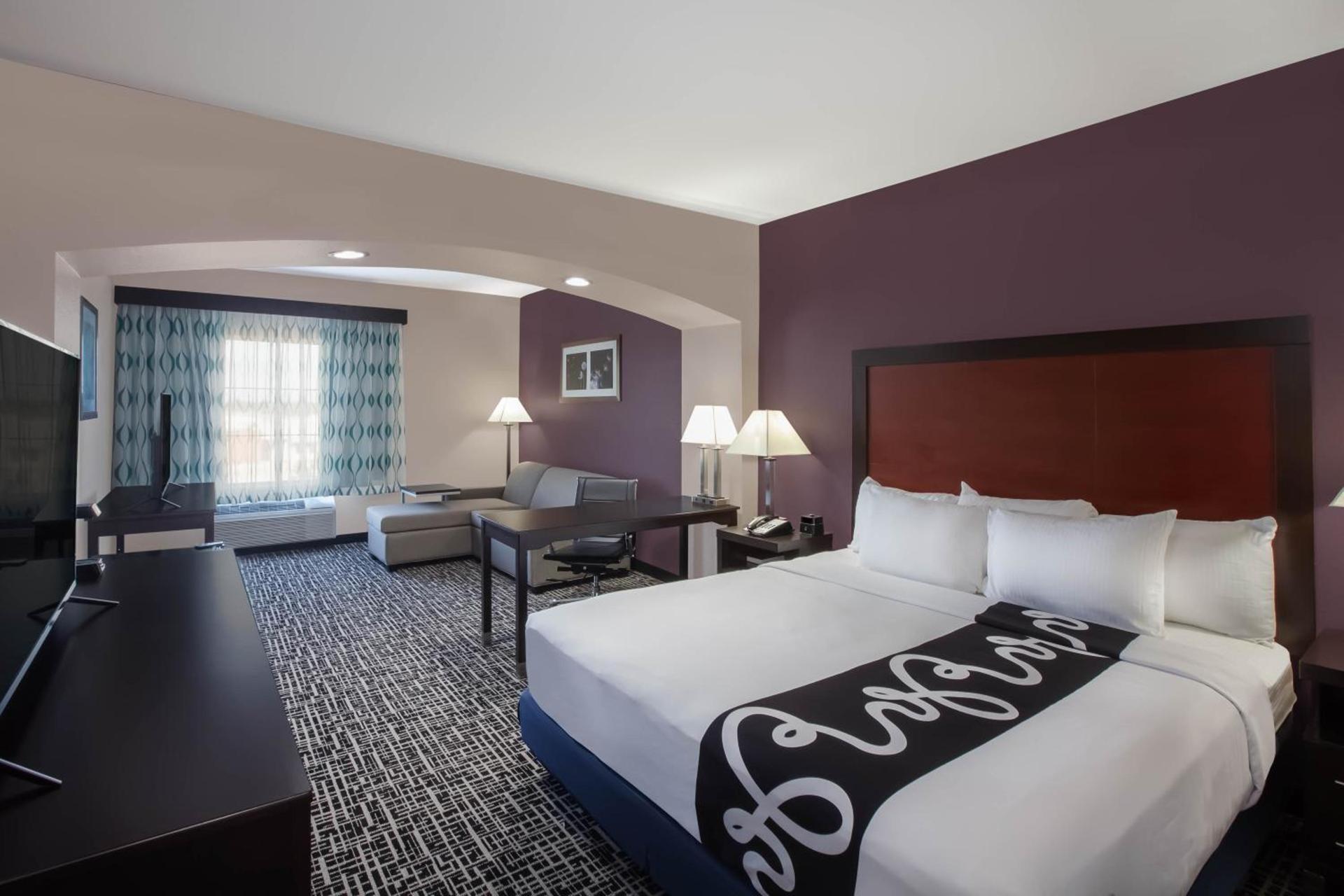La Quinta by Wyndham Lubbock North photo 29