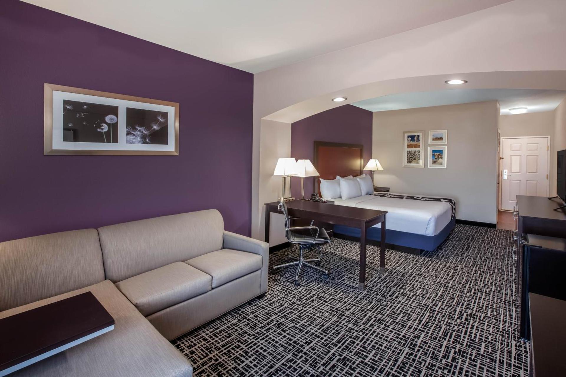 La Quinta by Wyndham Lubbock North photo 30