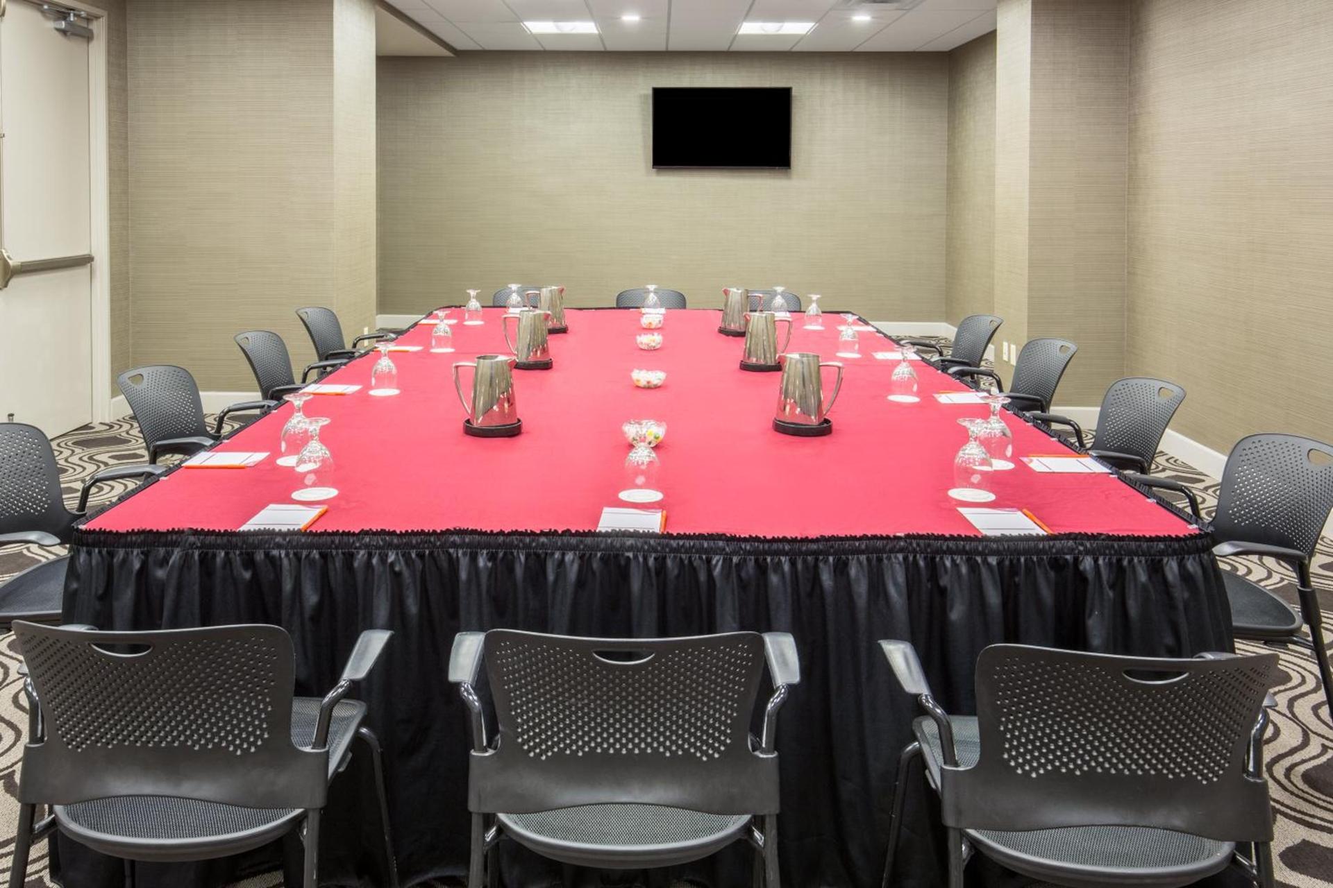 Crowne Plaza Phoenix Airport - PHX by IHG photo 68