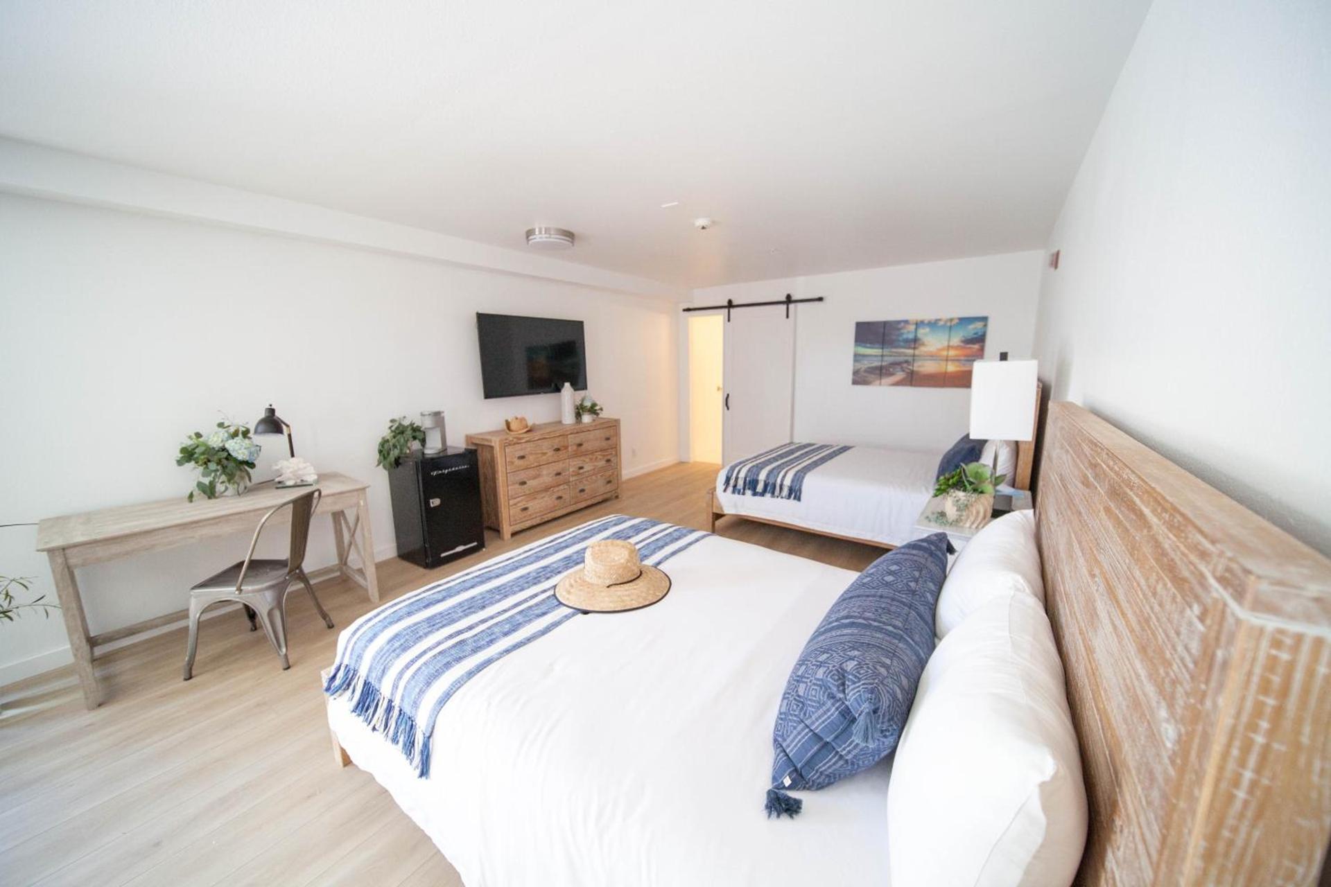 The Surfbreak Hotel photo 12