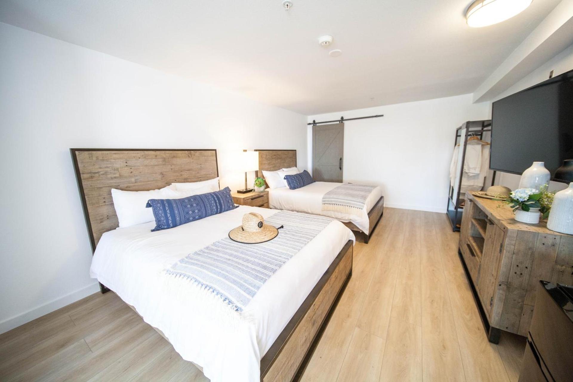 The Surfbreak Hotel photo 38