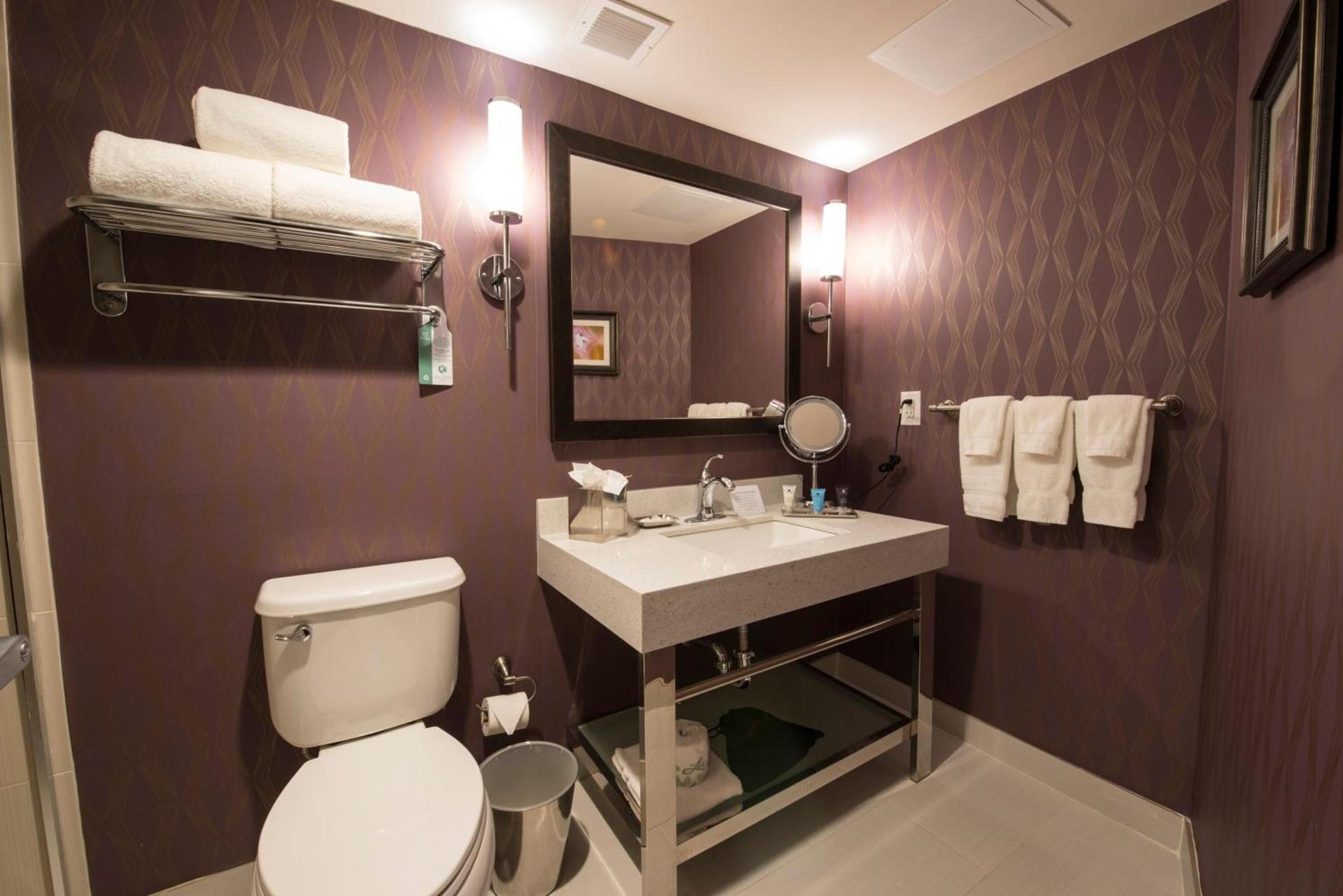 Crowne Plaza Saddle Brook by IHG photo 28