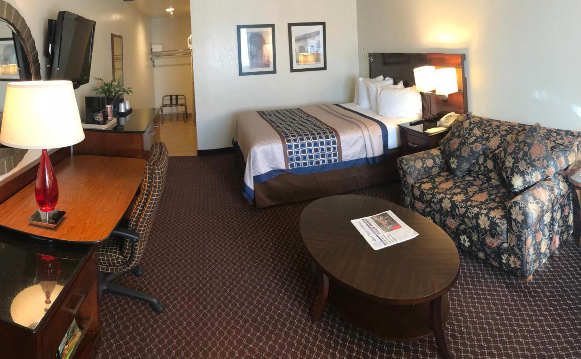 Oakridge Inn photo 5