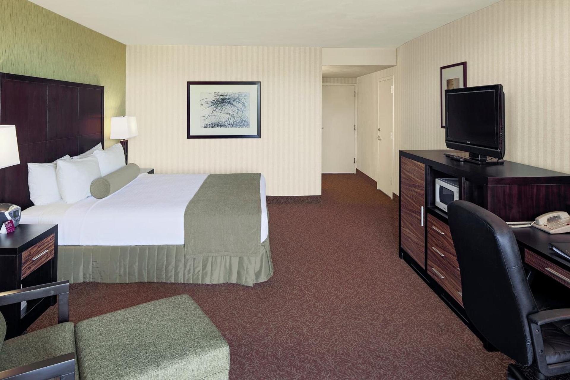 Crowne Plaza San Diego - Mission Valley by IHG photo 29
