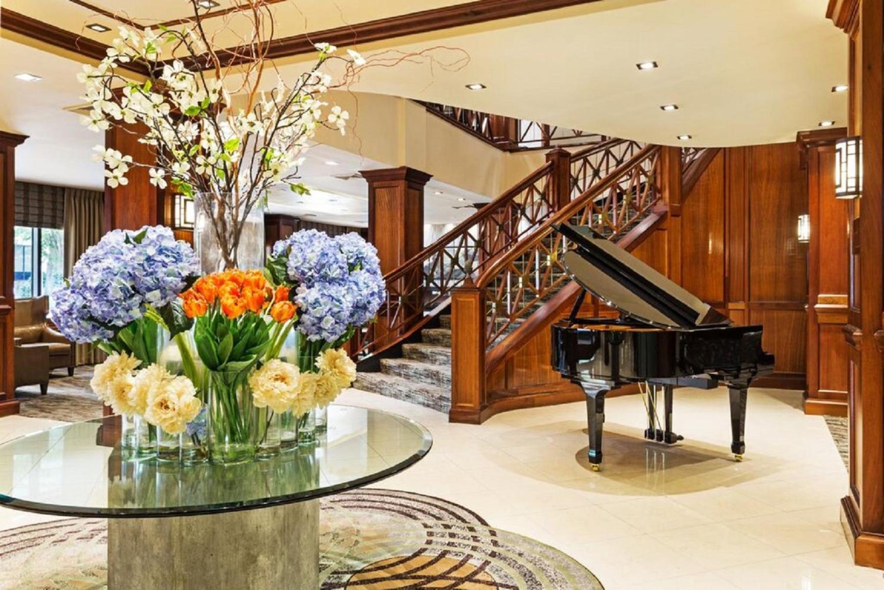 Crowne Plaza Knoxville Downtown University by IHG photo 20