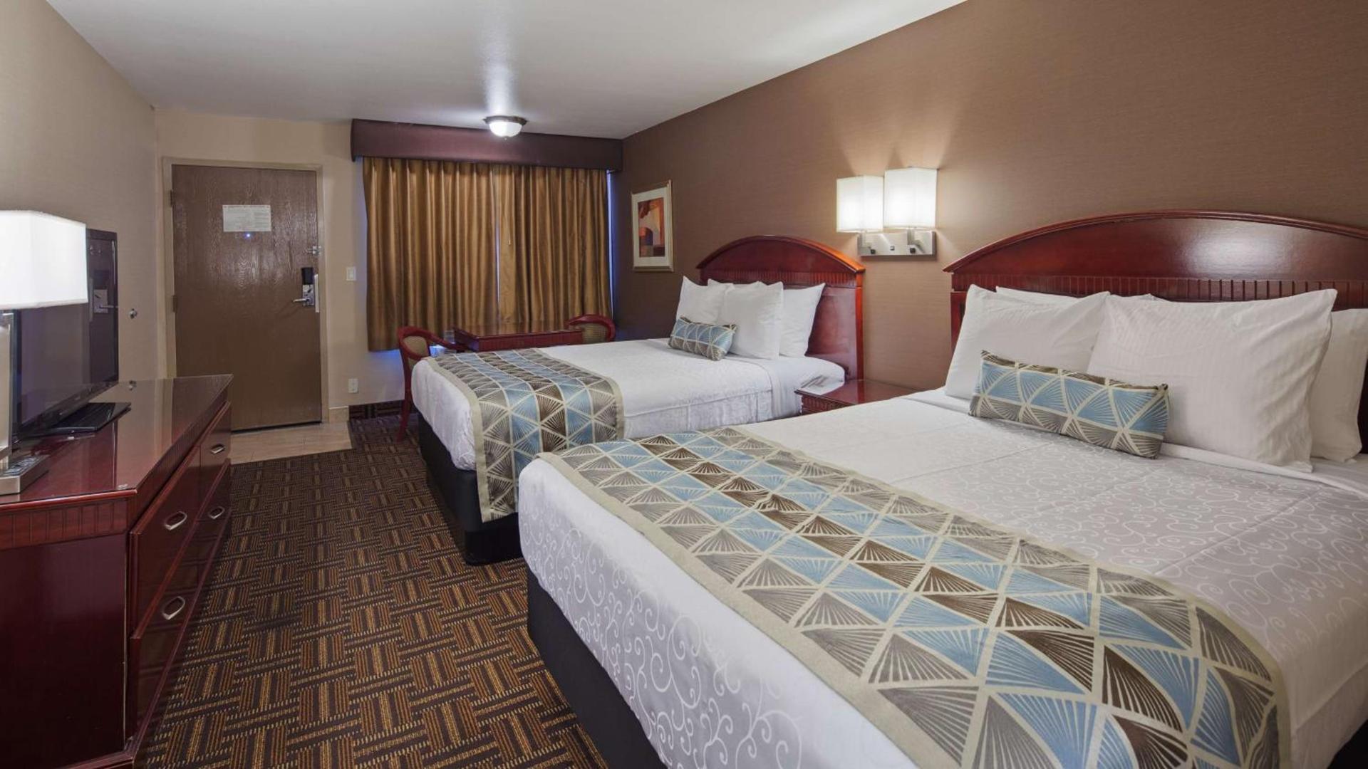 Best Western Pasadena Inn photo 8