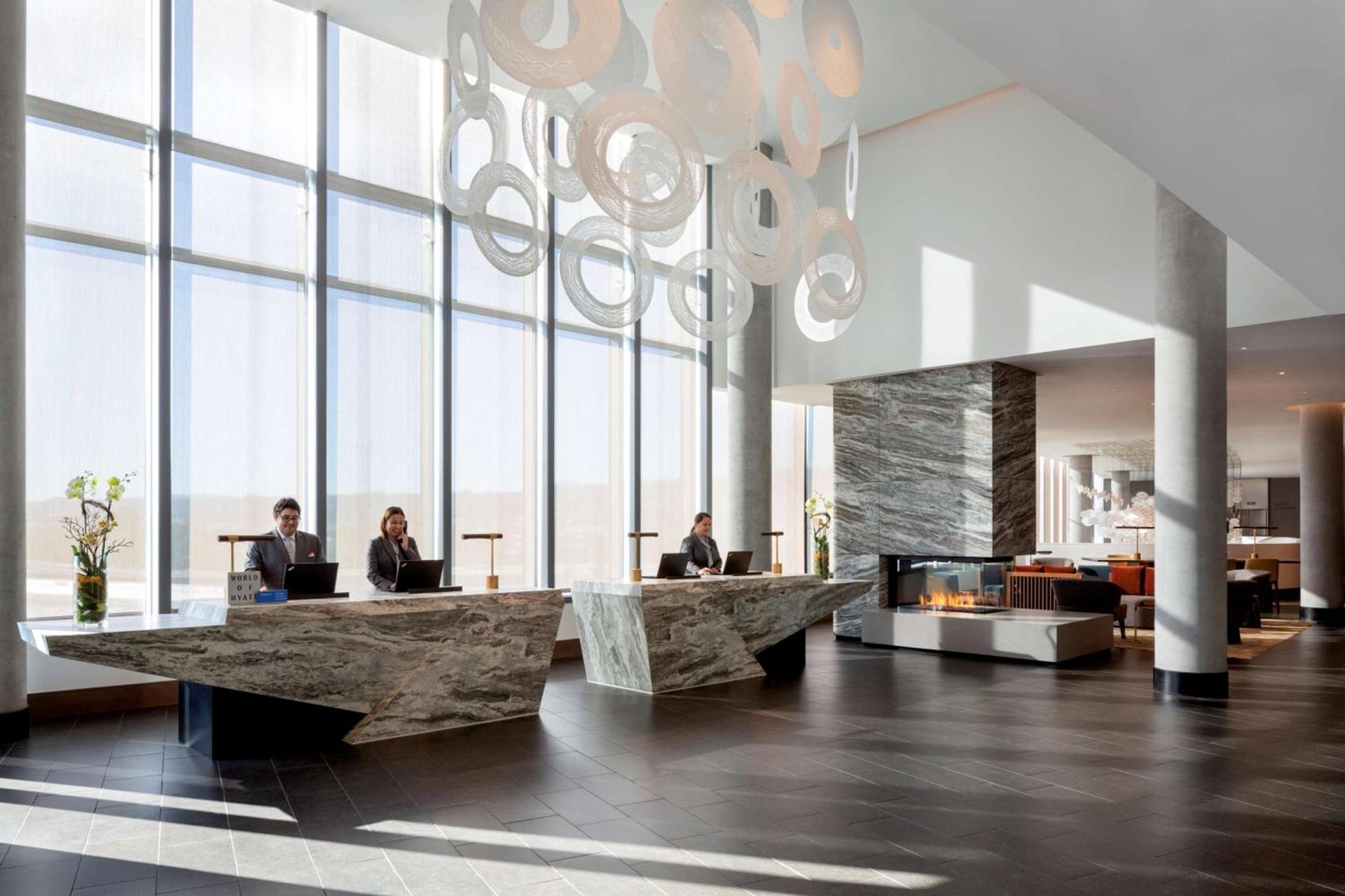 Grand Hyatt at SFO photo 20