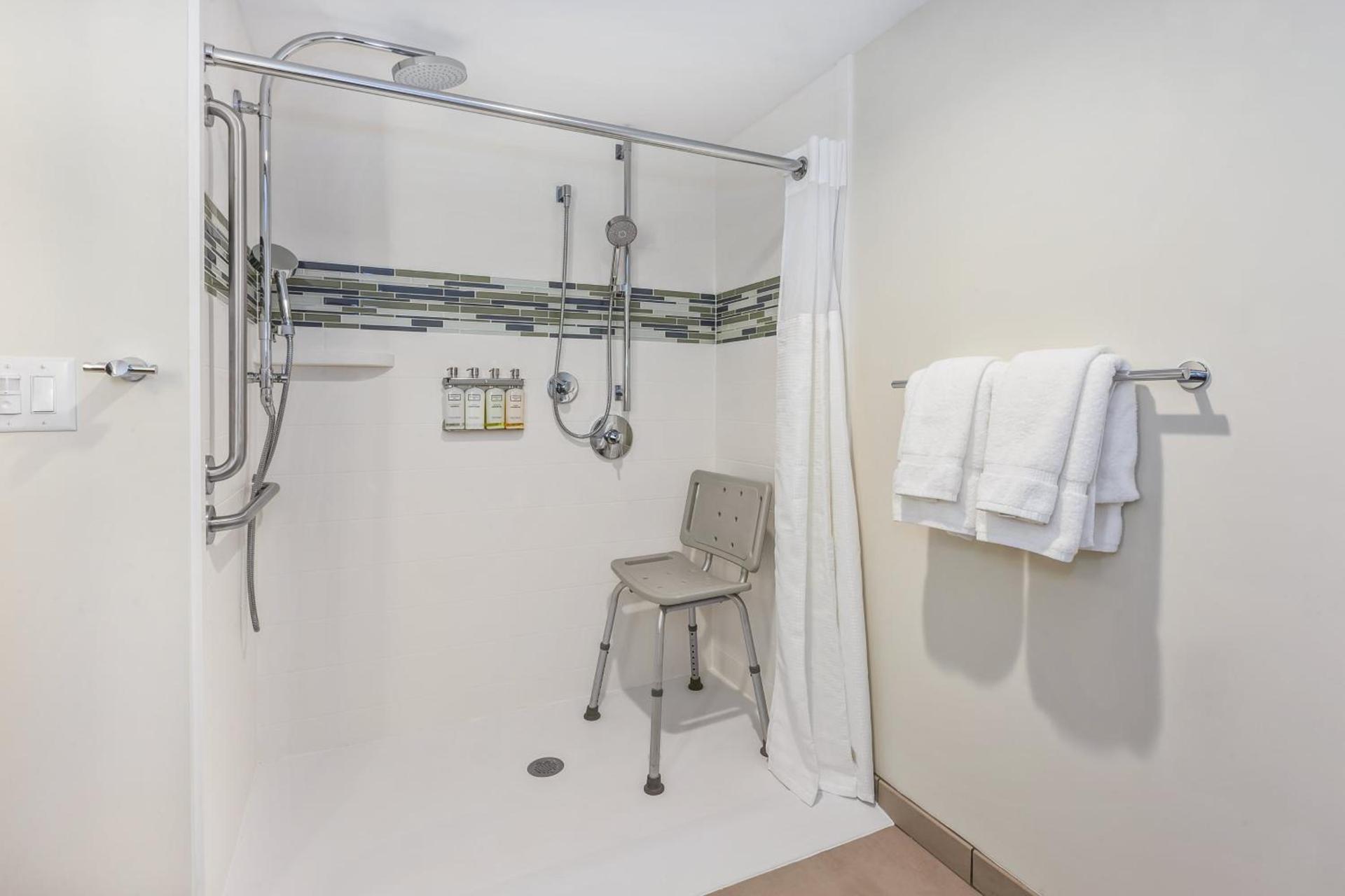 EVEN Hotel Ann Arbor S - University Area by IHG photo 38