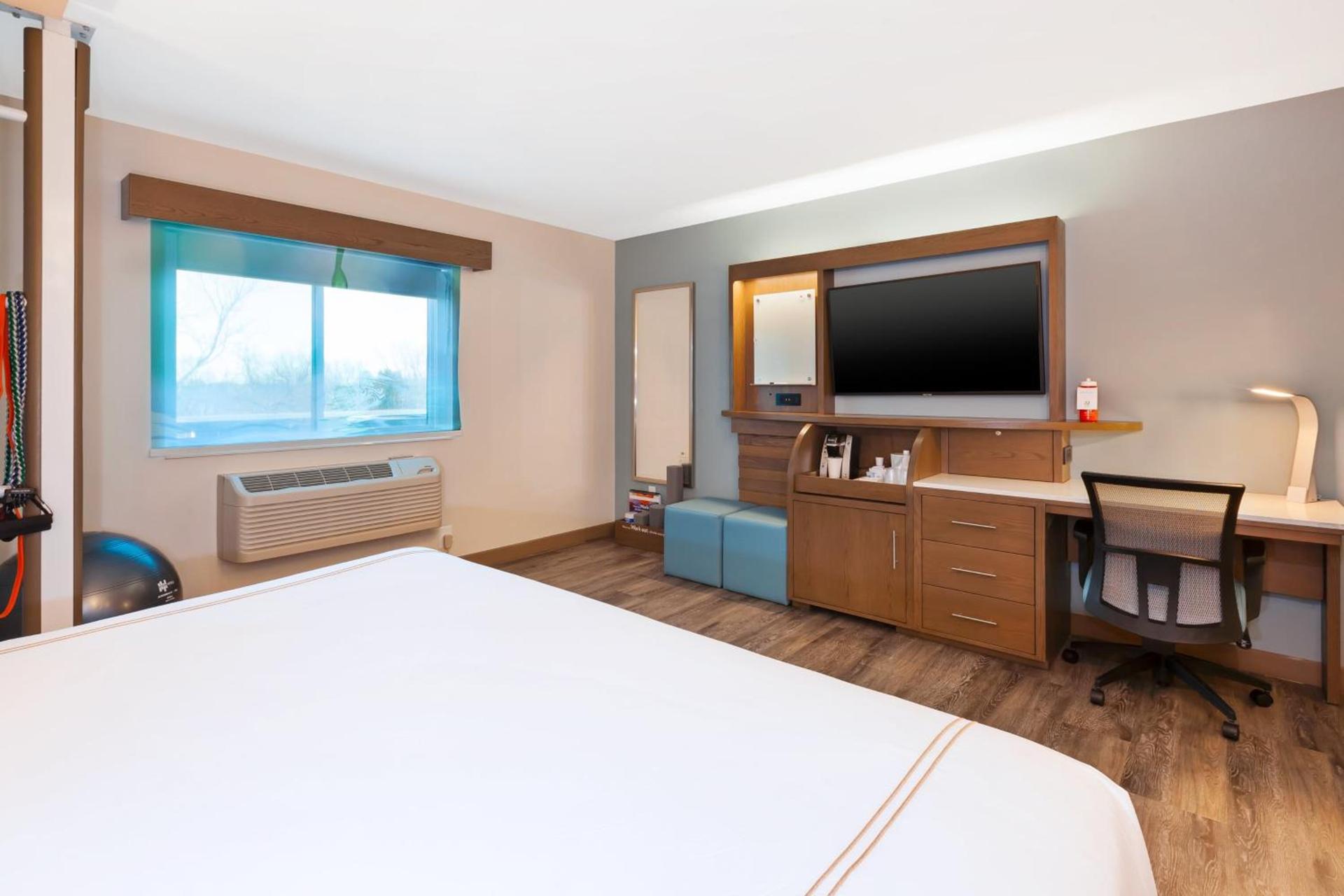 EVEN Hotel Ann Arbor S - University Area by IHG photo 35