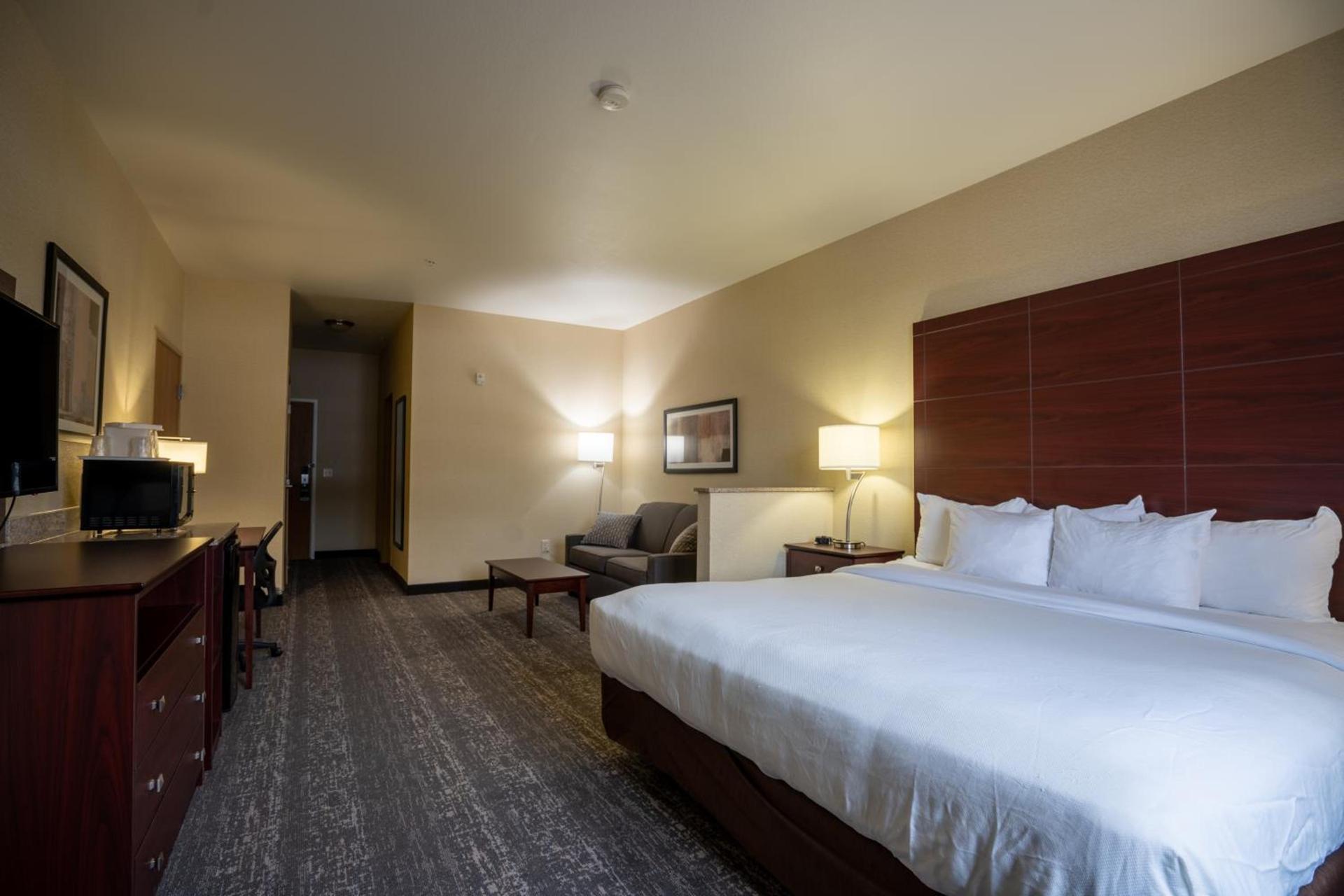 Cobblestone Suites - Ripon photo 32