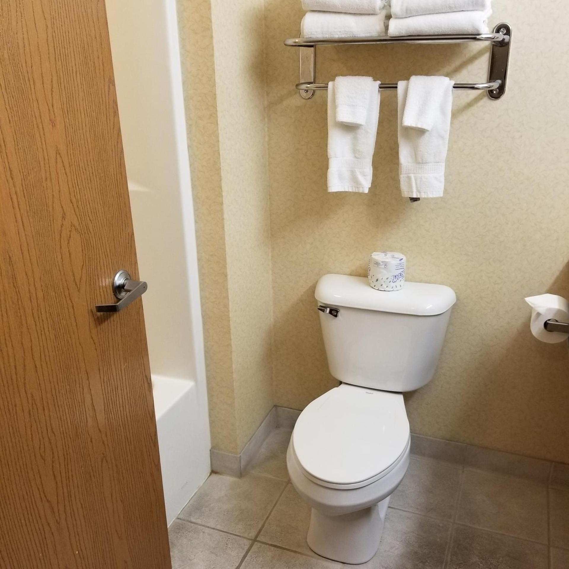 Cobblestone Suites - Ripon photo 15