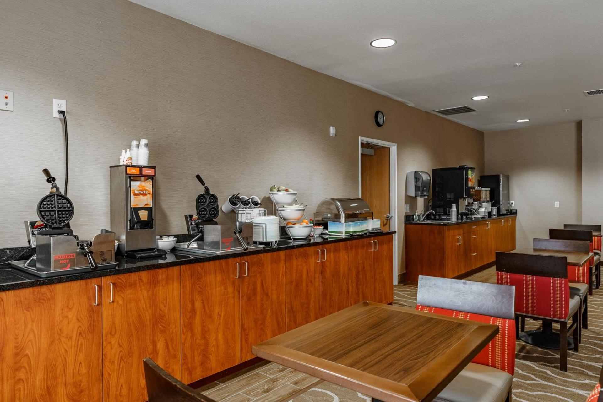 Cobblestone Suites - Ripon photo 12