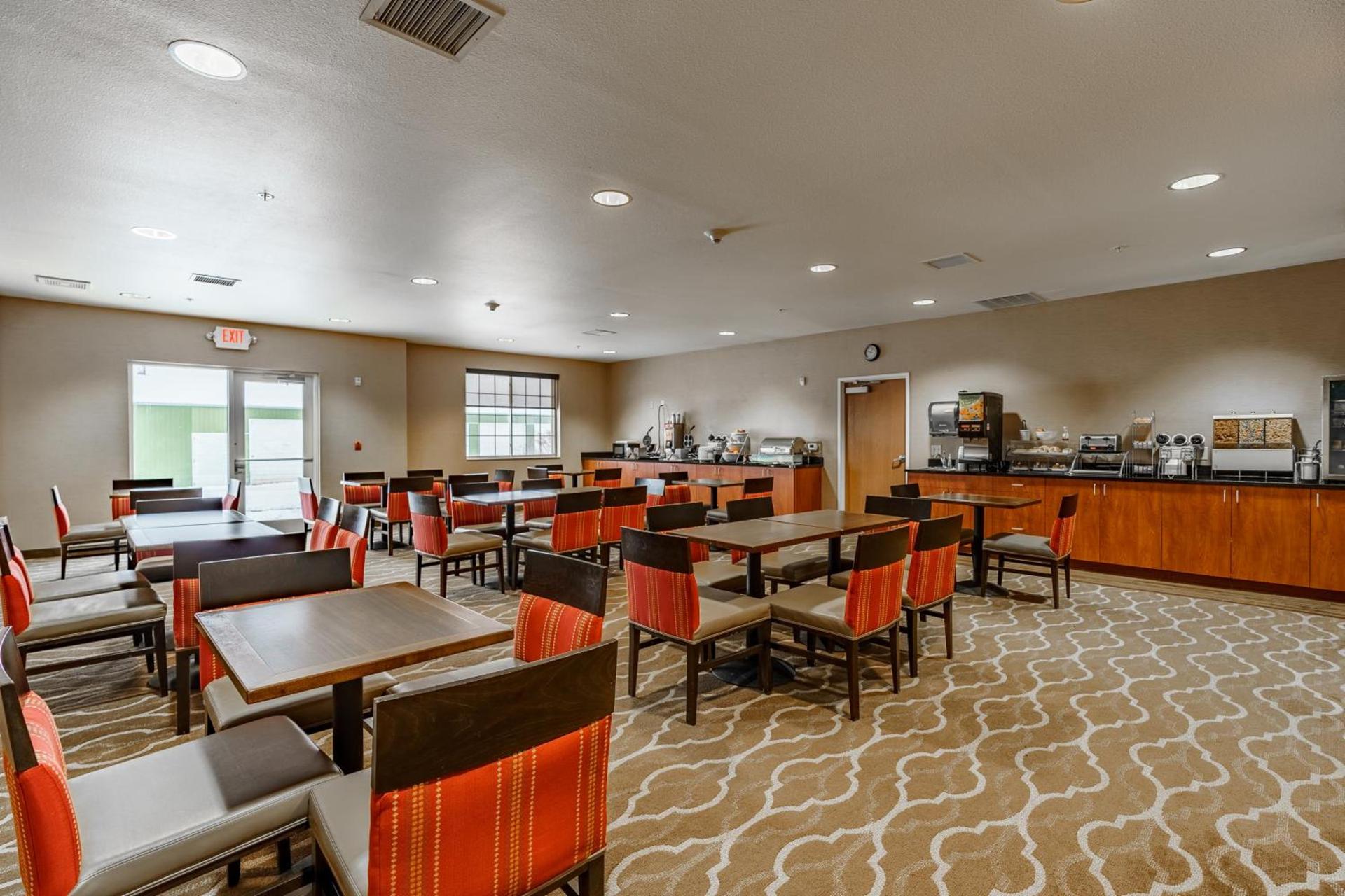 Cobblestone Suites - Ripon photo 14