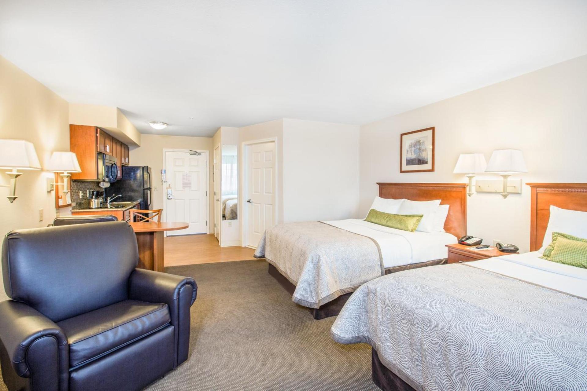 Candlewood Suites Pittsburgh-Cranberry by IHG photo 17