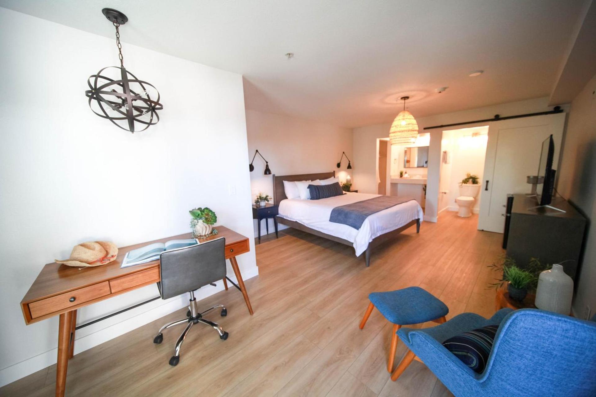 The Surfbreak Hotel photo 40