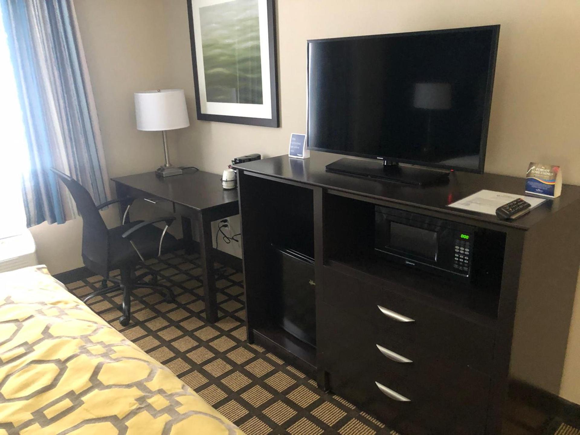 Baymont by Wyndham Latham Albany Airport photo 23