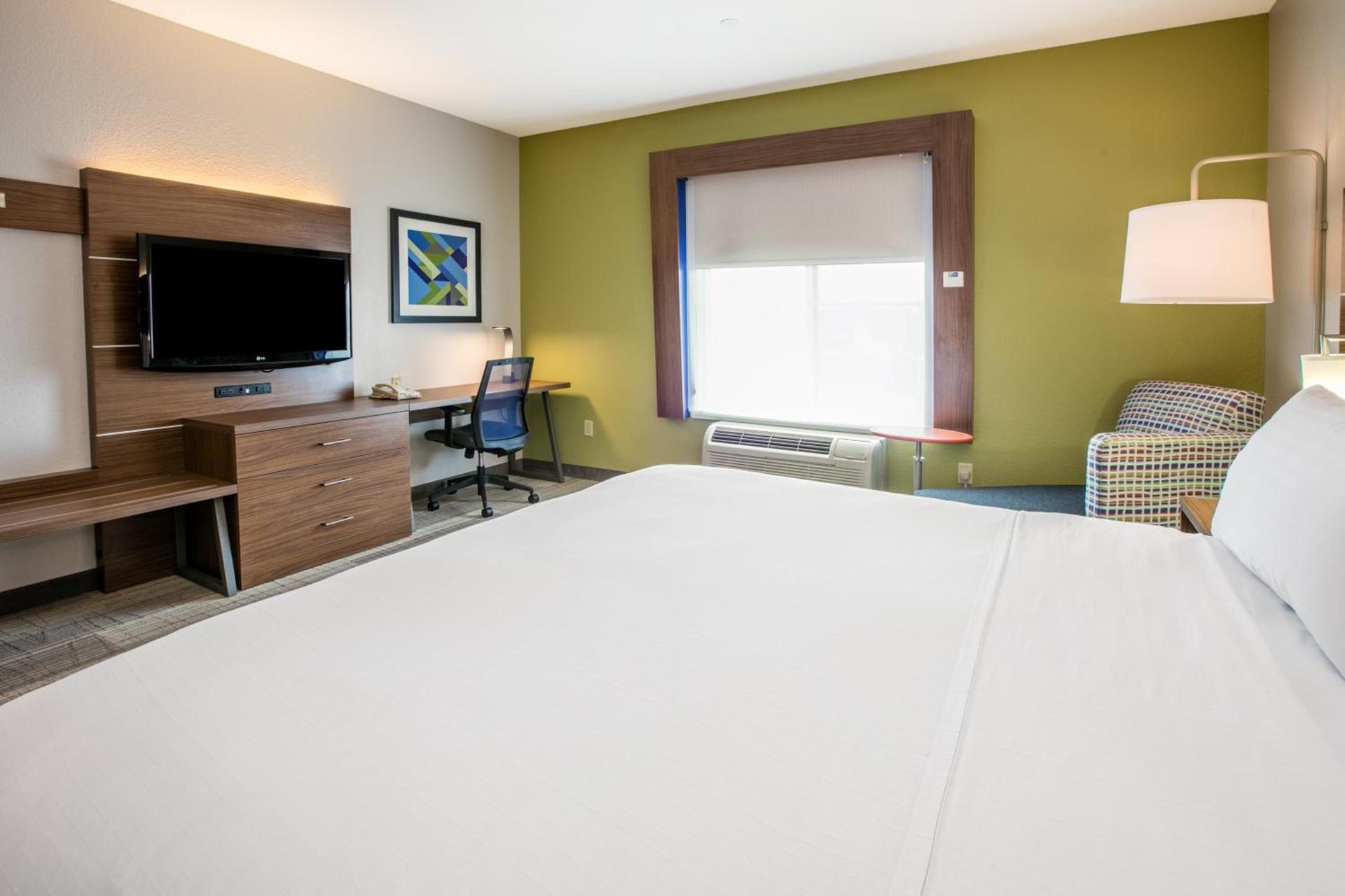 Holiday Inn Express Hotel & Suites Dallas - Grand Prairie I-20 by IHG photo 34