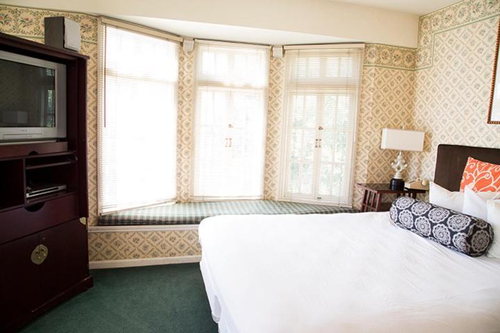 Marina Inn photo 17