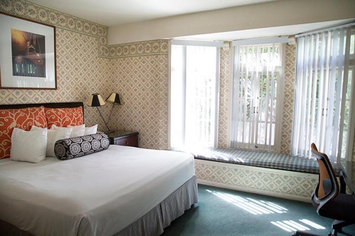 Marina Inn photo 12