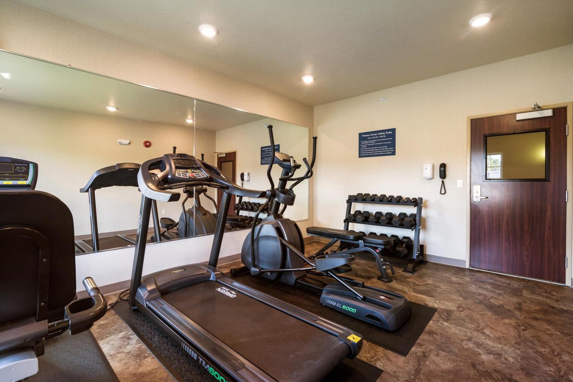 Cobblestone Inn & Suites - Kermit photo 9