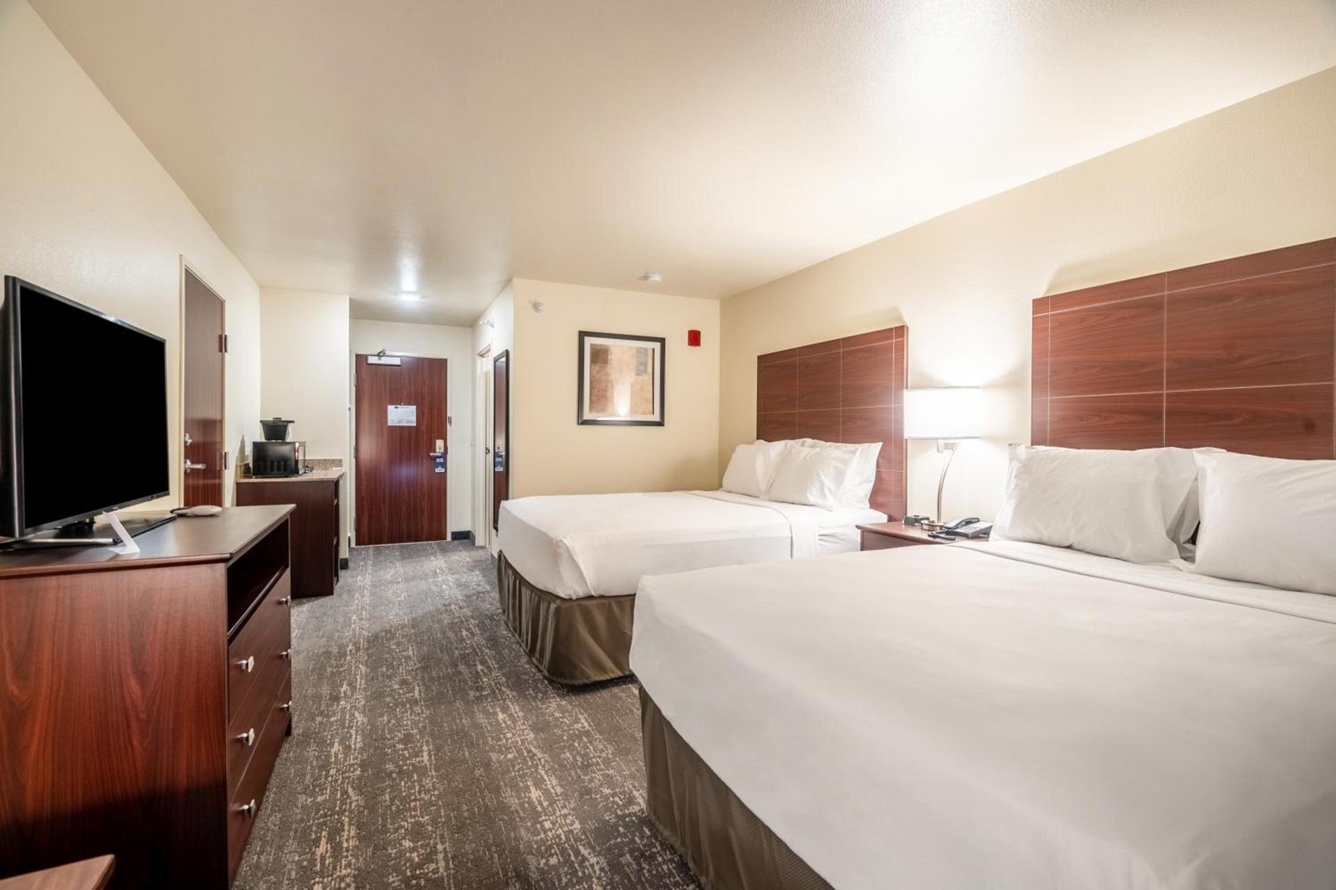 Cobblestone Inn & Suites - Kermit photo 10