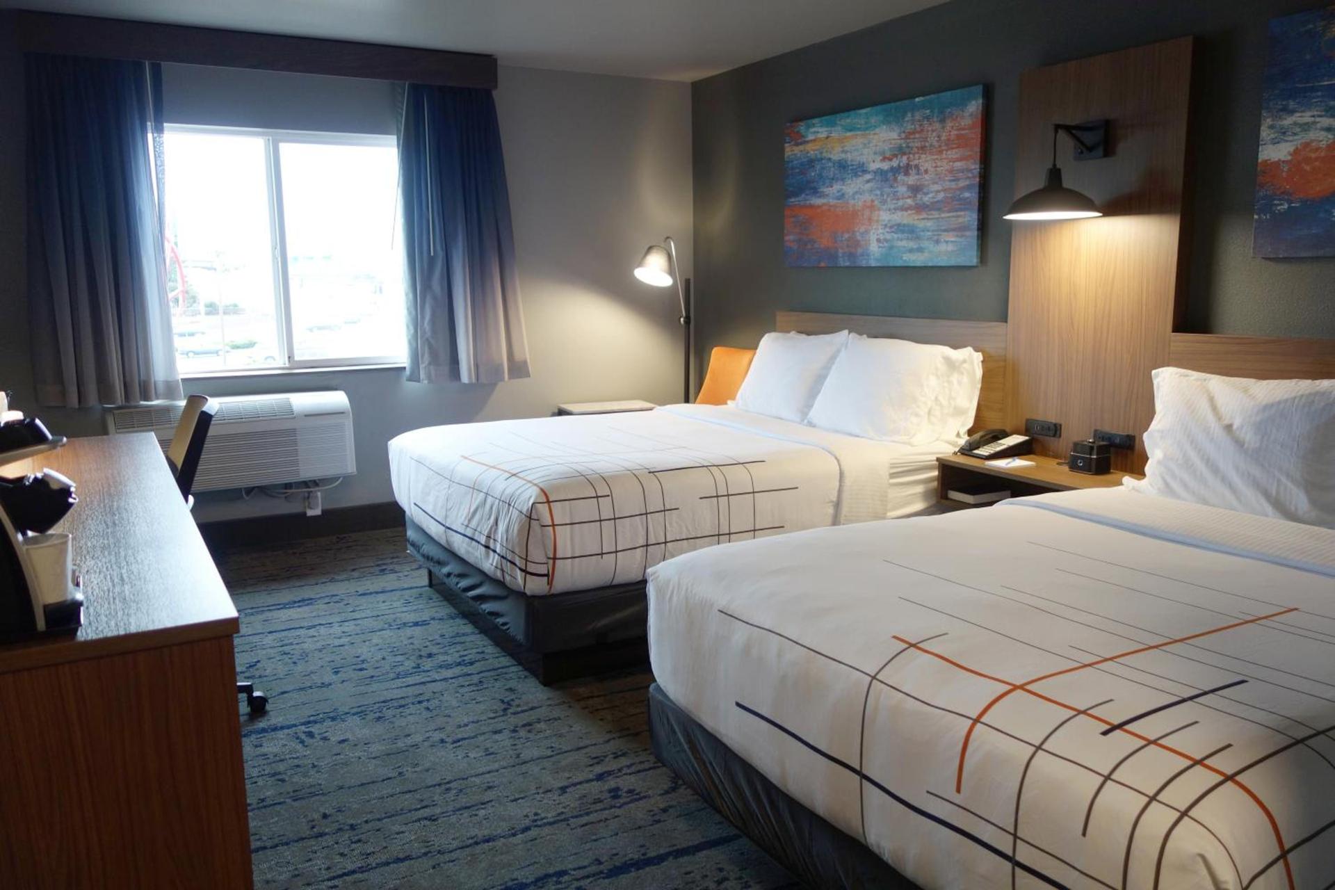 La Quinta Inn & Suites by Wyndham Springfield photo 51