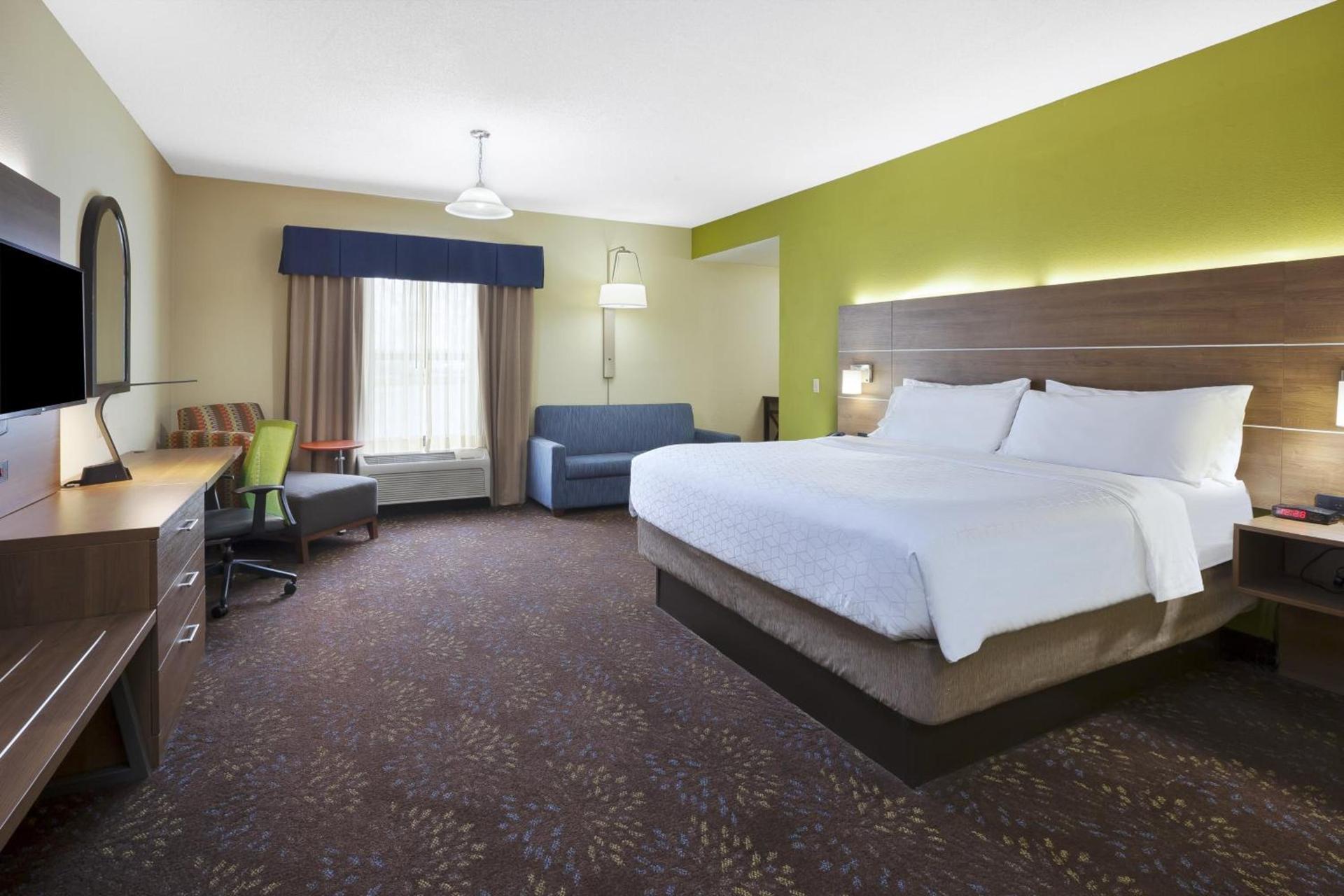 Holiday Inn Express Hotel & Suites Circleville by IHG photo 9