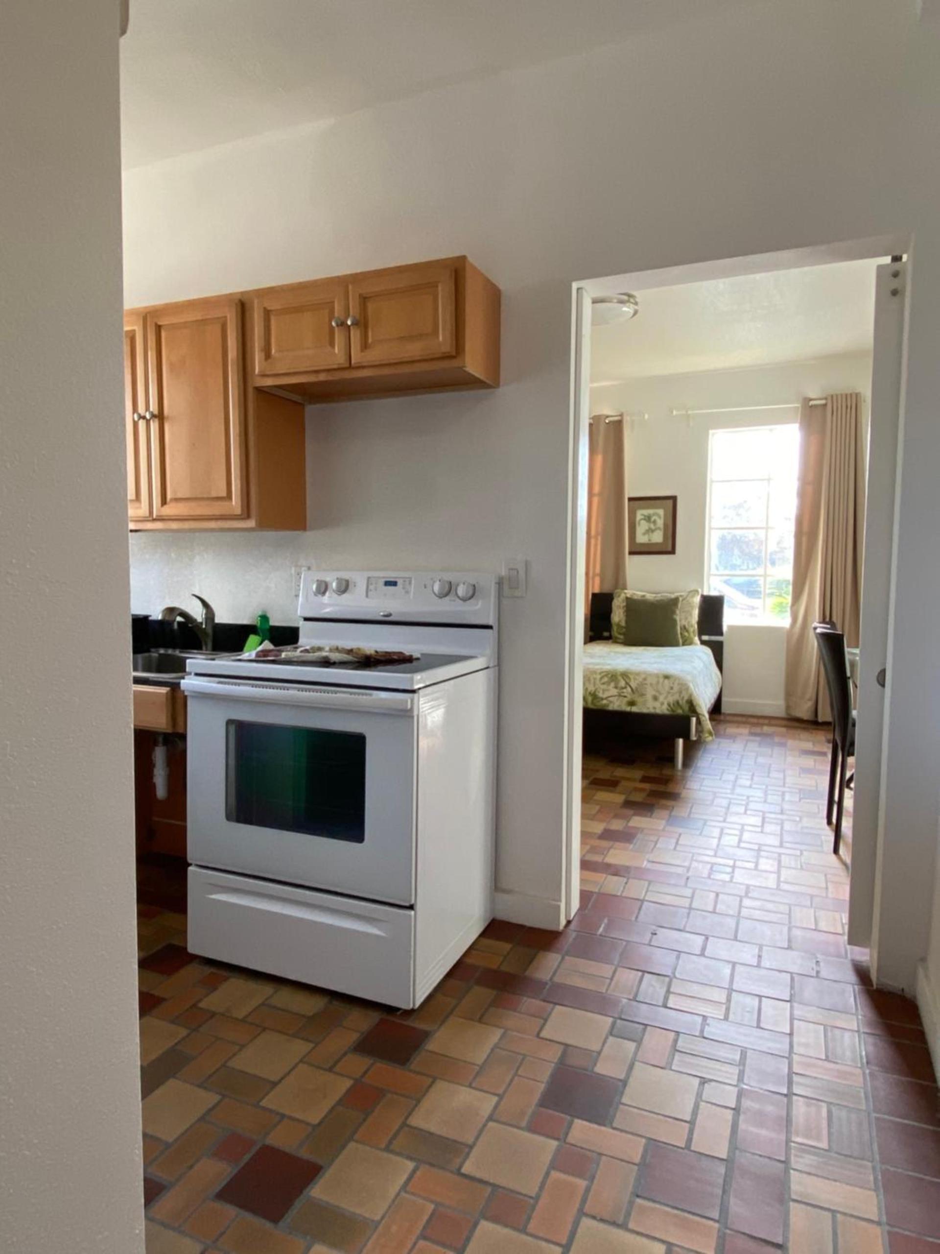 Harding Boutique Apartments photo 45