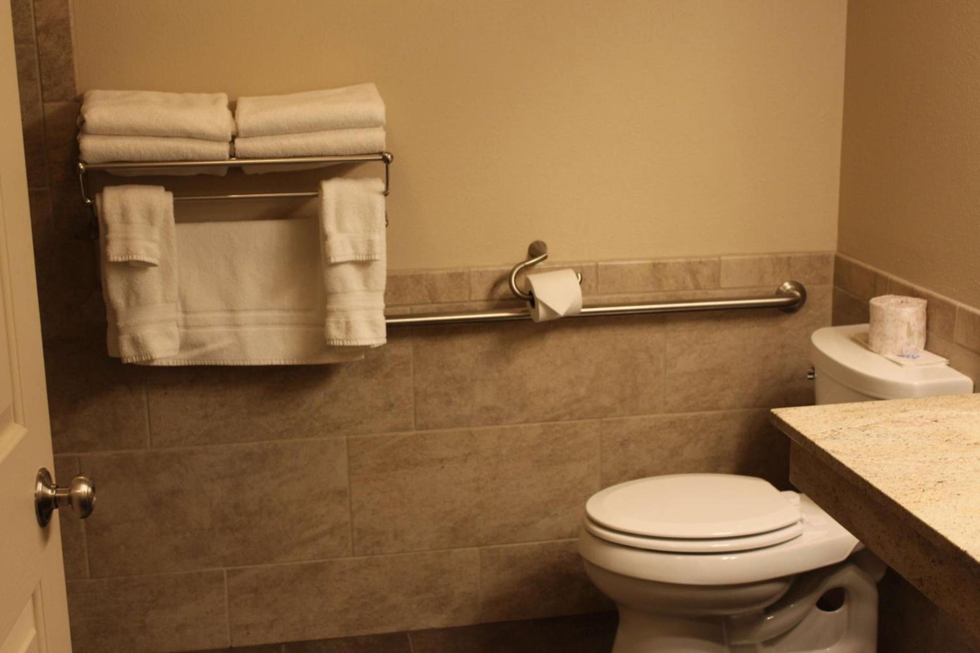 Best Western Plus Concord Inn photo 23