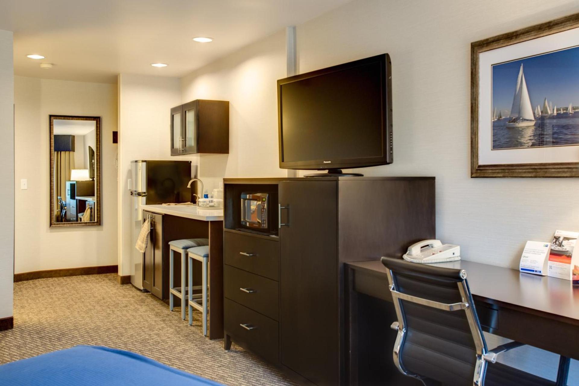 Holiday Inn Express Bellingham by IHG photo 32