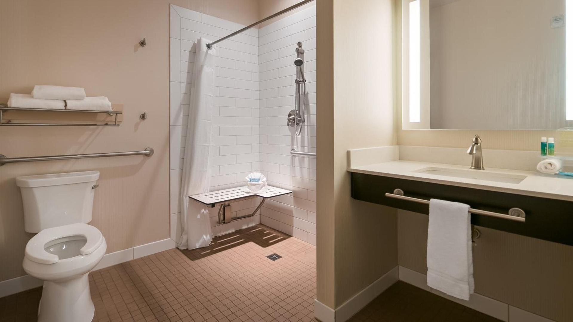 Holiday Inn Express Bellingham by IHG photo 40