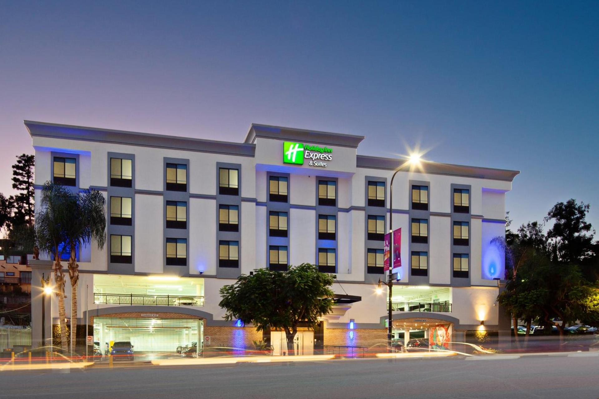 Holiday Inn Express Hollywood Walk of Fame by IHG photo 1