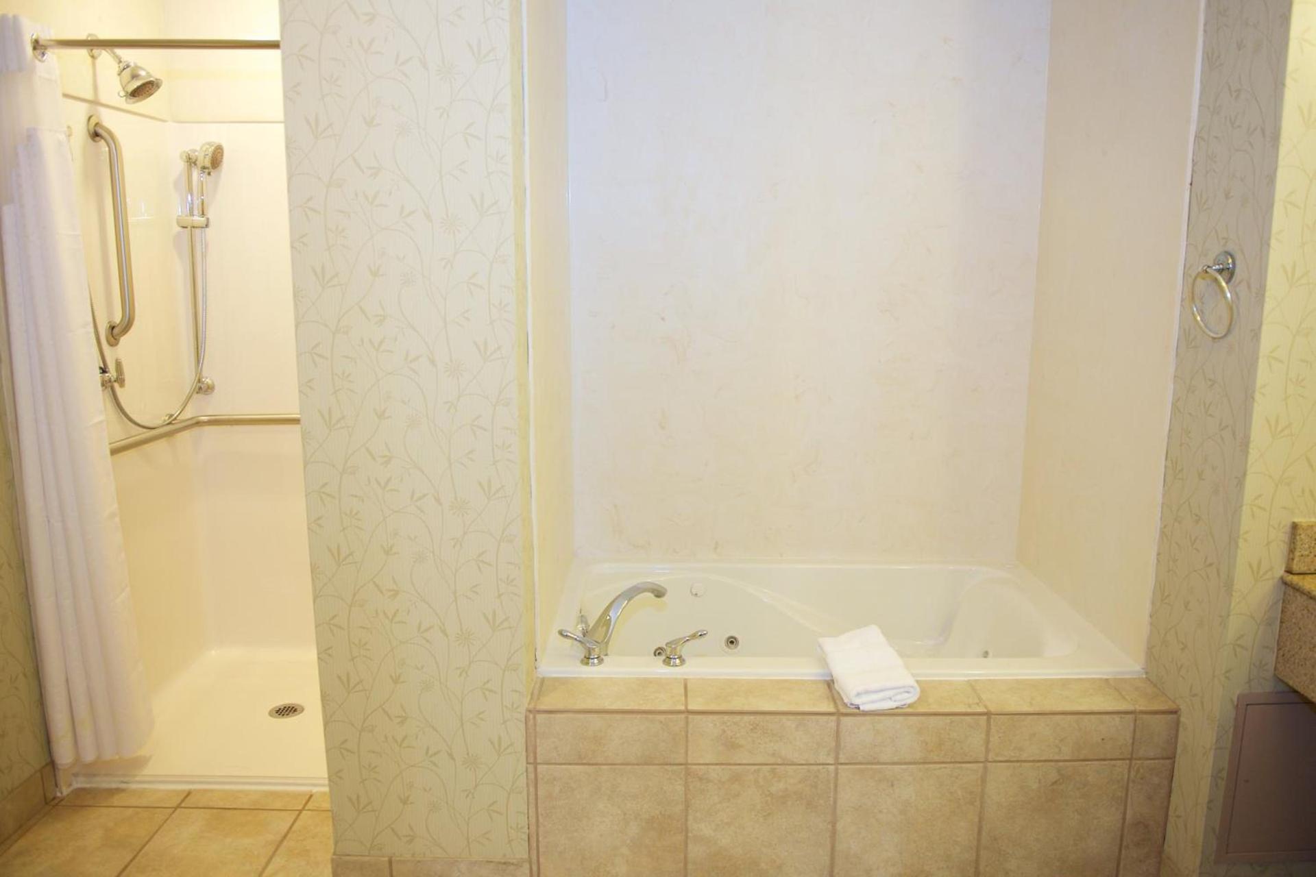 Holiday Inn Effingham by IHG photo 38