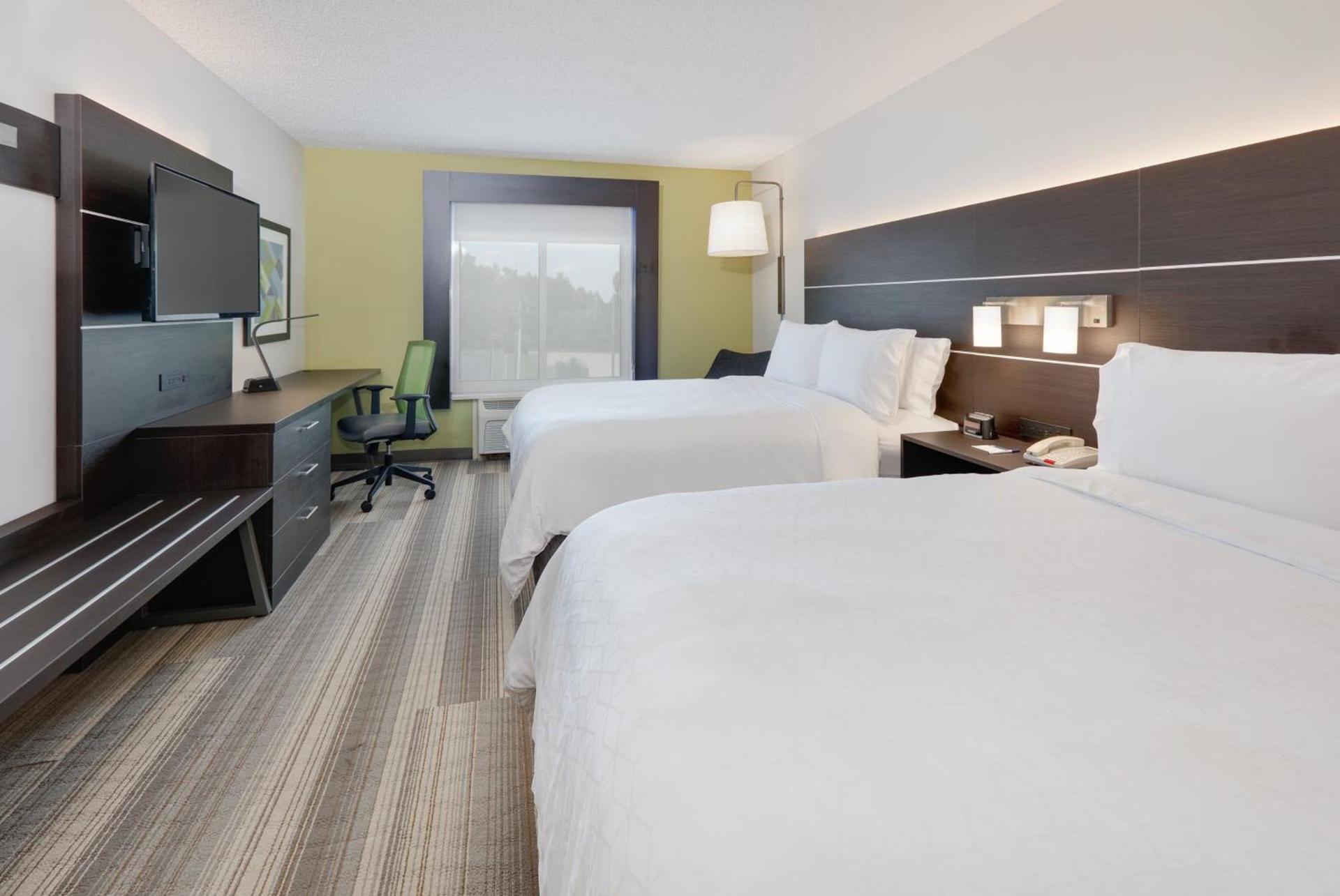 Holiday Inn Express Hotel & Suites Dublin by IHG photo 34