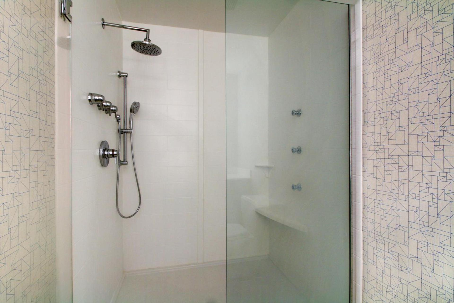 Holiday Inn Express & Suites Aurora - Naperville by IHG photo 63