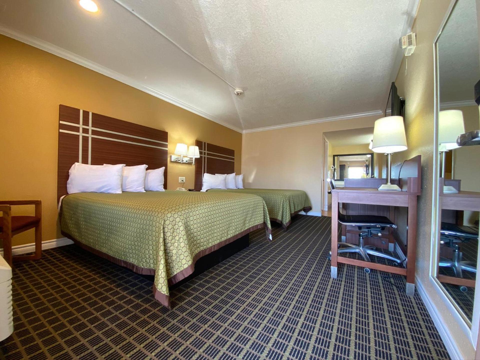 Americas Best Value Inn - Azusa/Pasadena photo 6