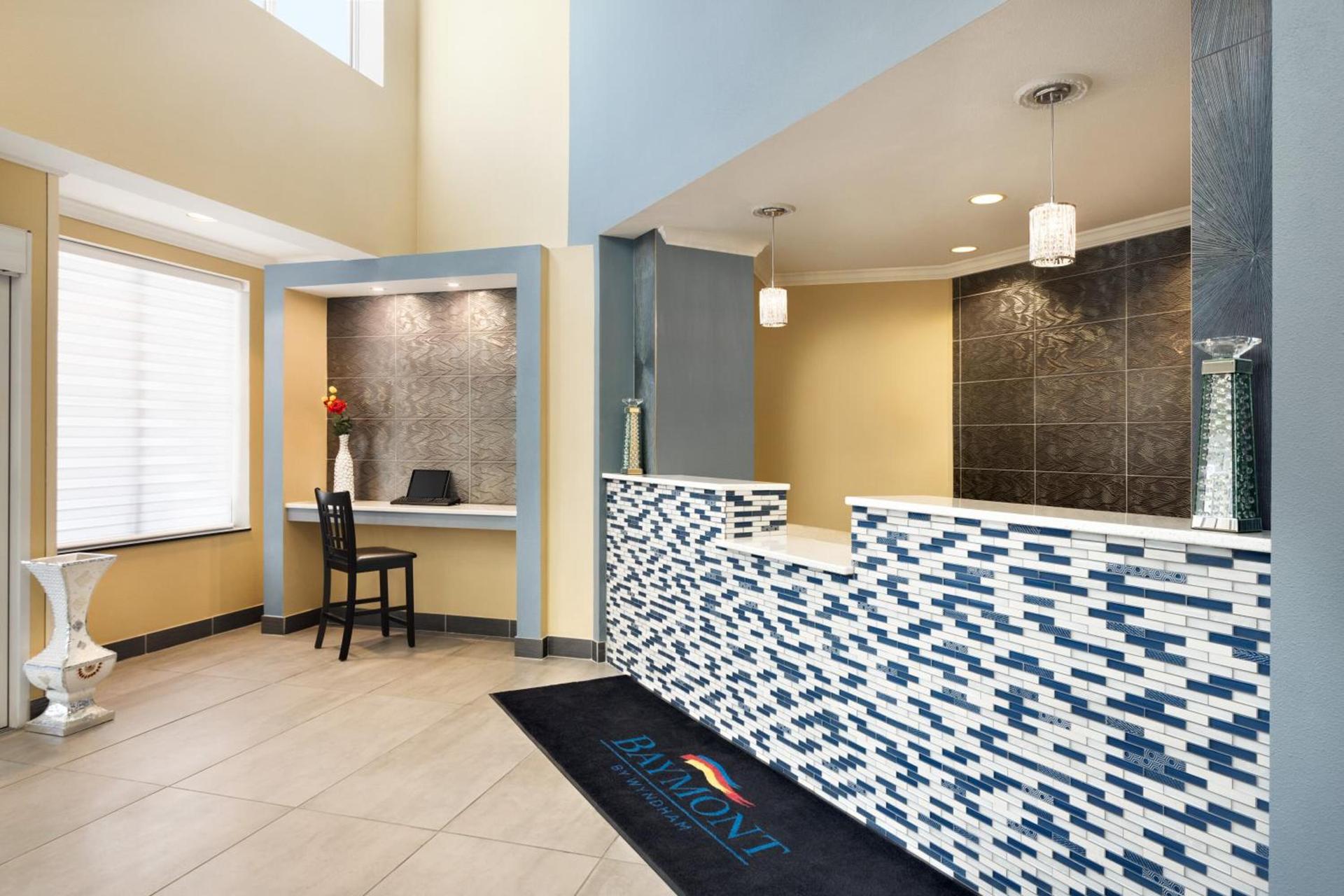 Baymont by Wyndham Ft. Leonard/Saint Robert photo 23