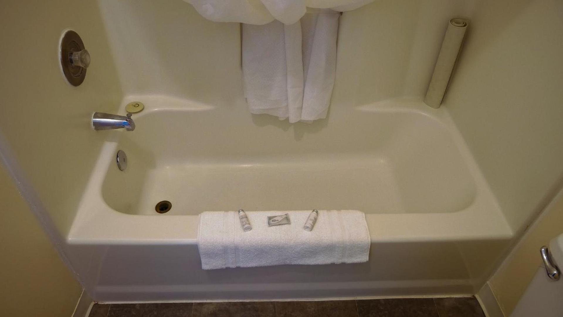 Snohomish Inn photo 13