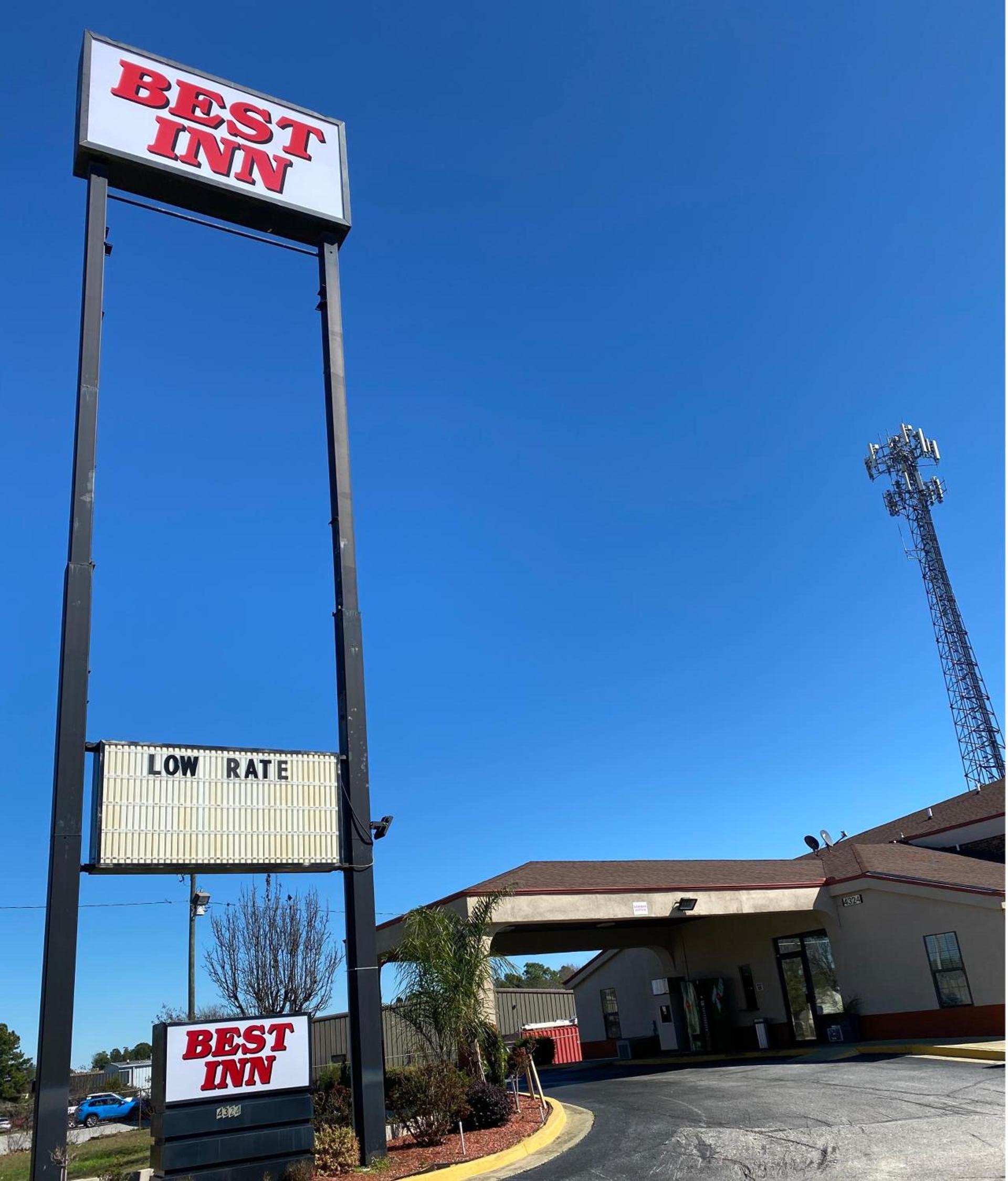 Best Inn photo 1