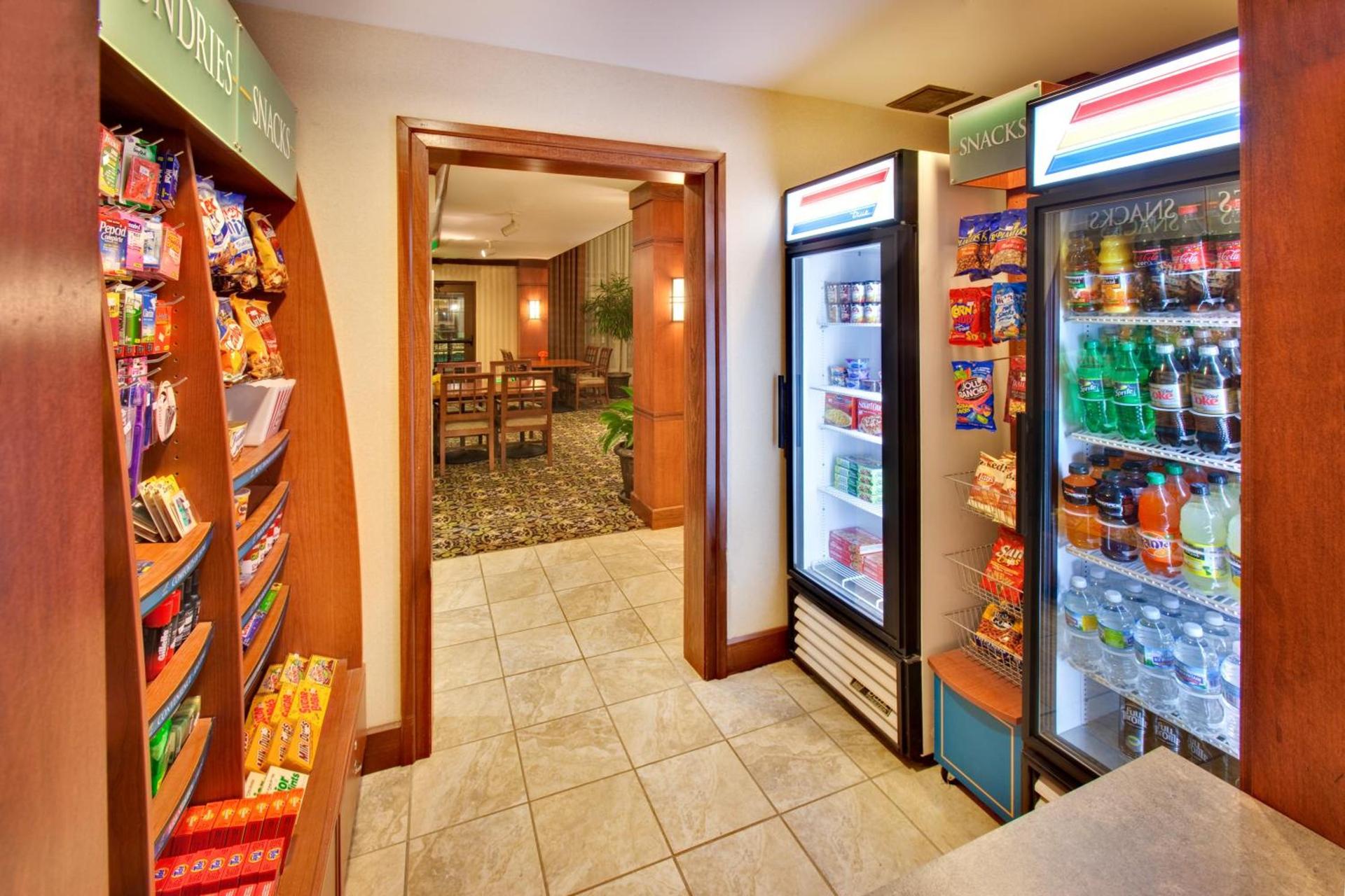 Staybridge Suites Davenport by IHG photo 28